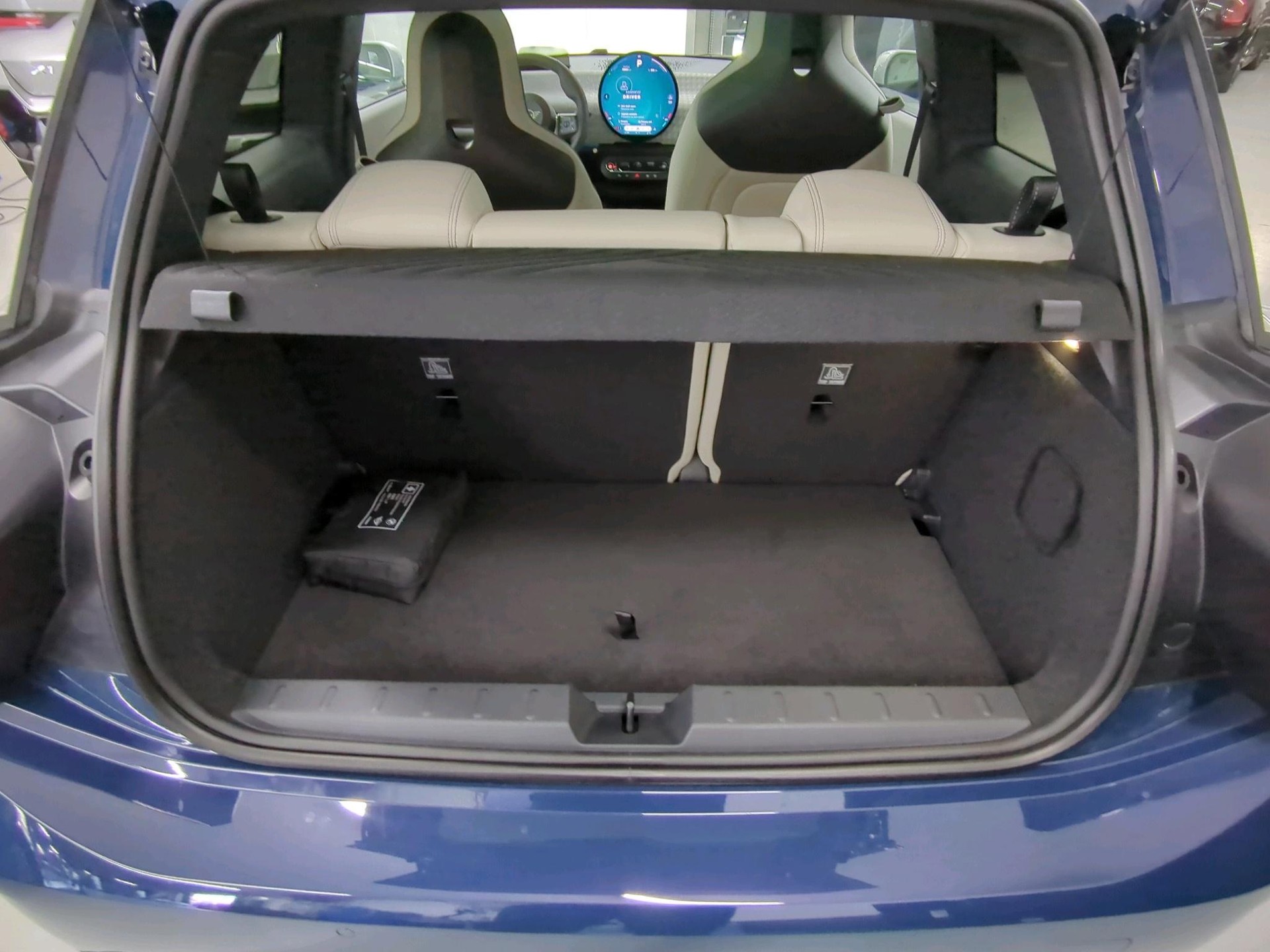 MINI Cooper SE-image-15