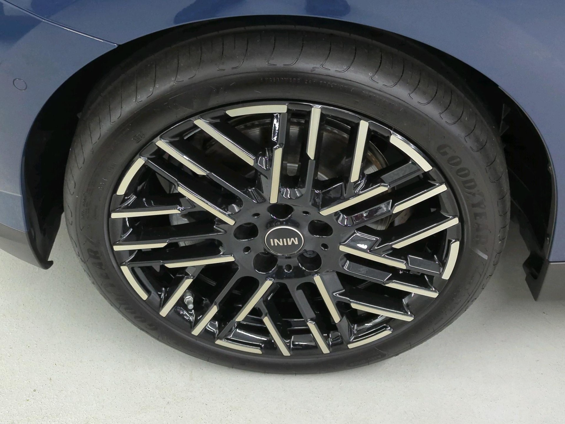 MINI Cooper SE-image-8
