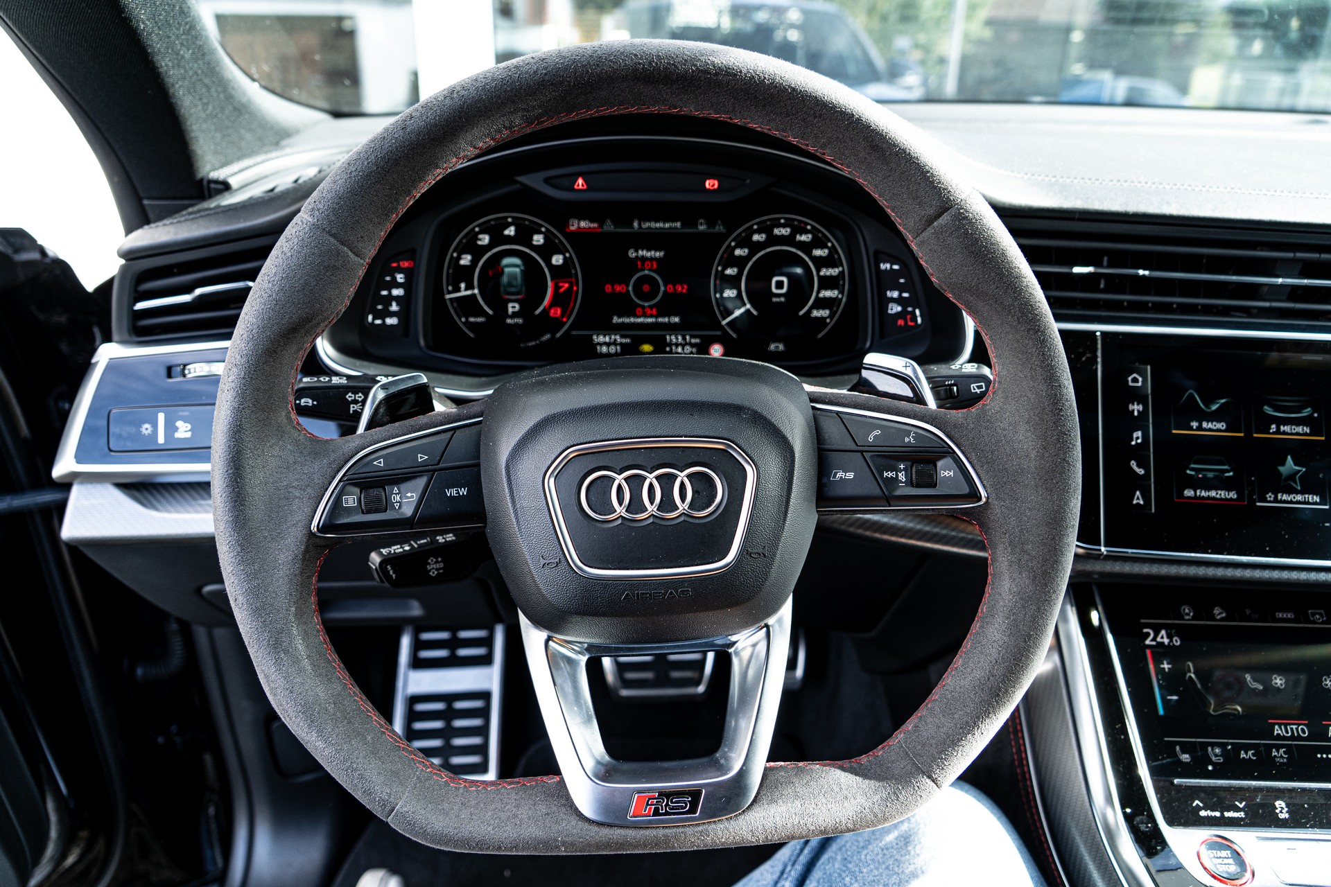 AUDI RSQ8 quattro tiptronic-image-20