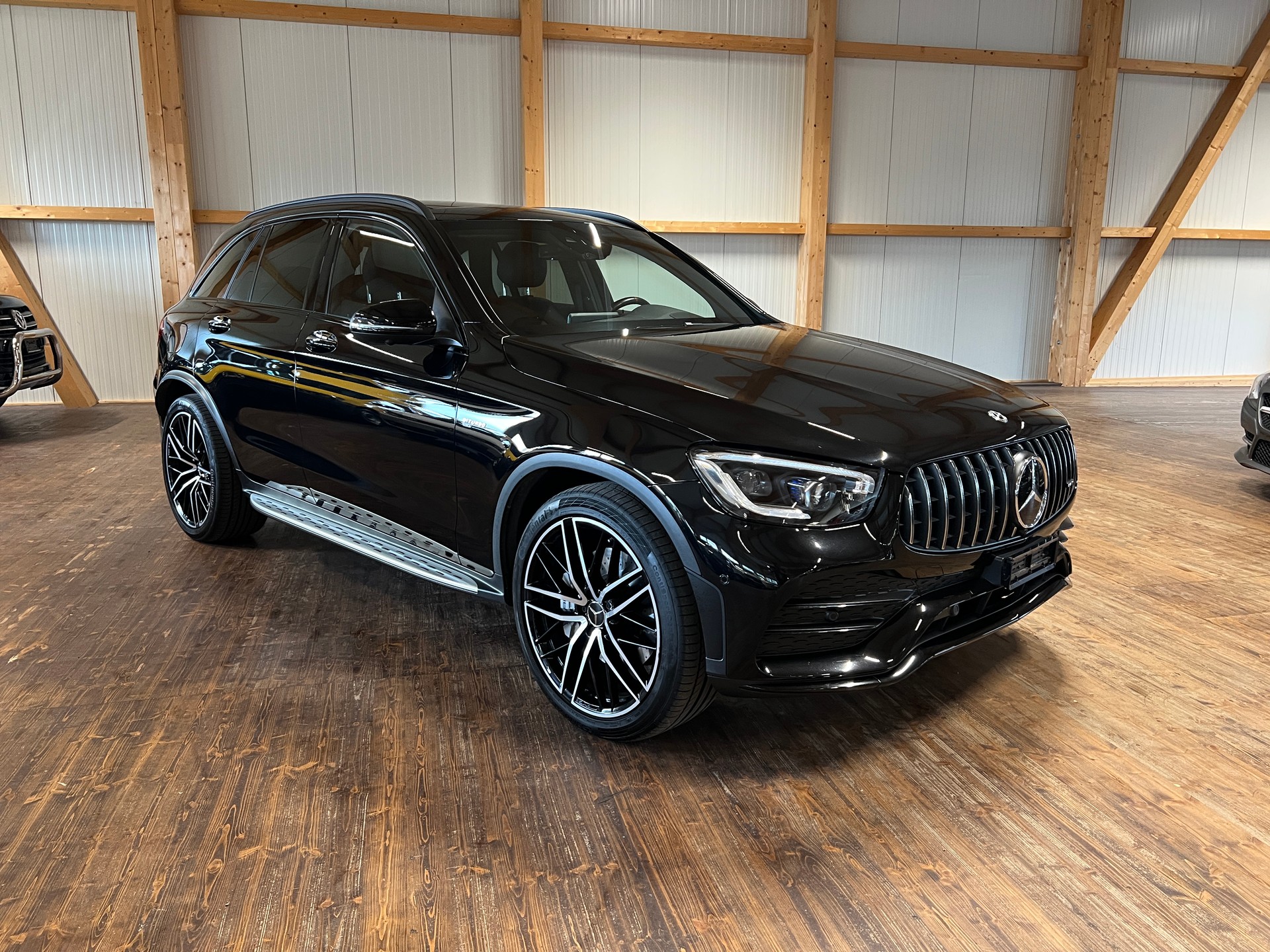 MERCEDES-BENZ GLC 43 AMG 4Matic 9G-Tronic-showroom-element-2