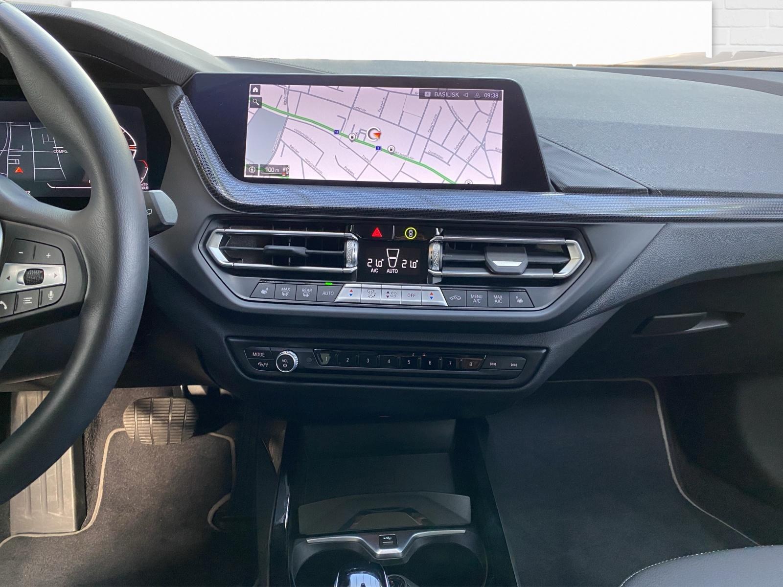 BMW 120d xDrive SAG-image-25