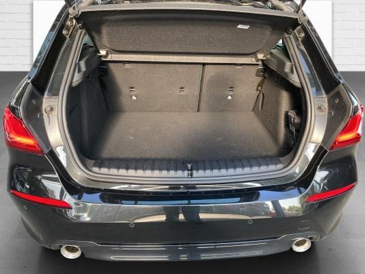 BMW 120d xDrive SAG-image-12