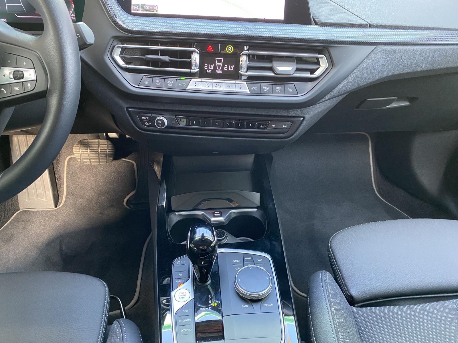 BMW 120d xDrive SAG-image-23