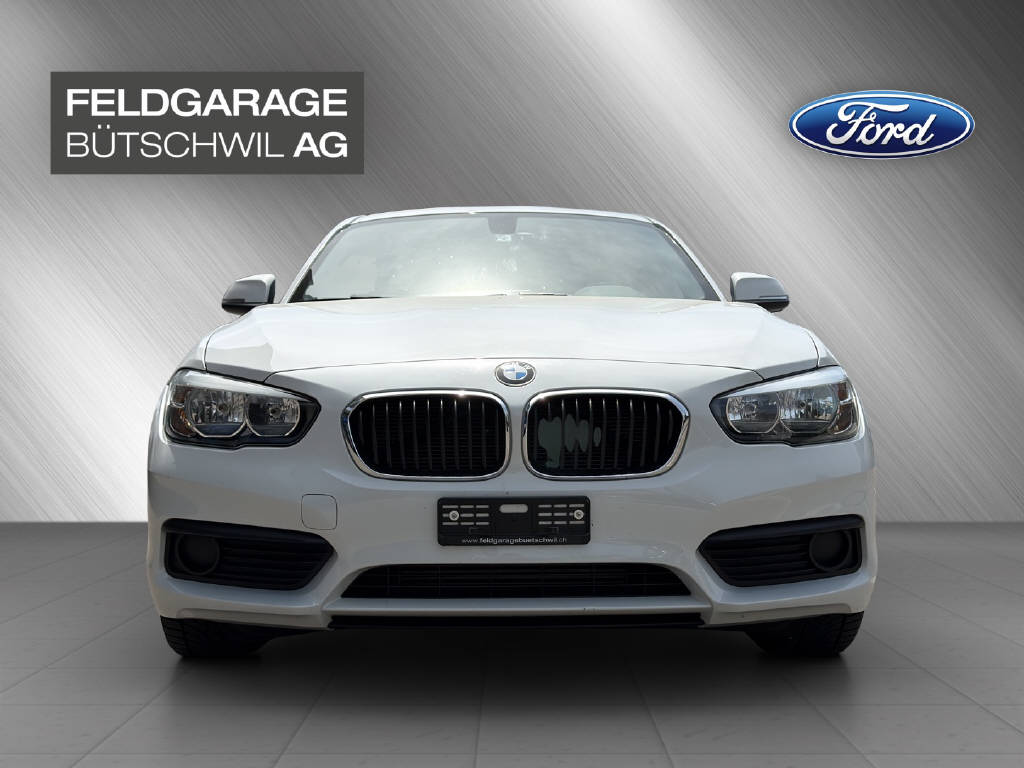 BMW 116d-showroom-element-1