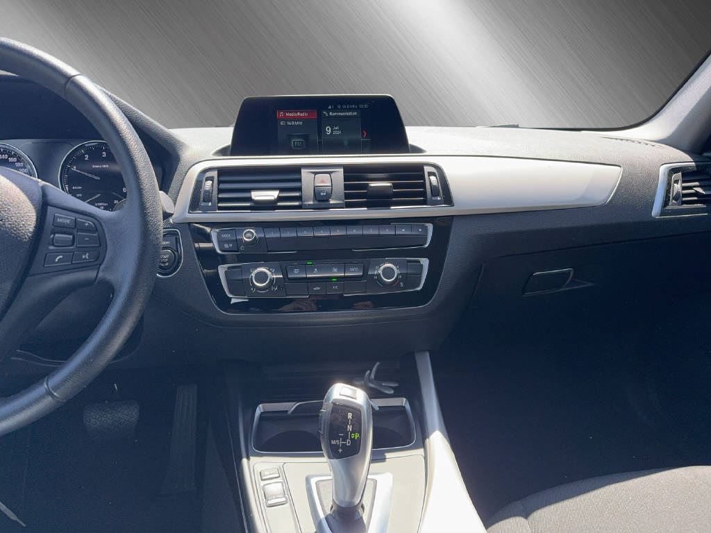 BMW 116d-image-12