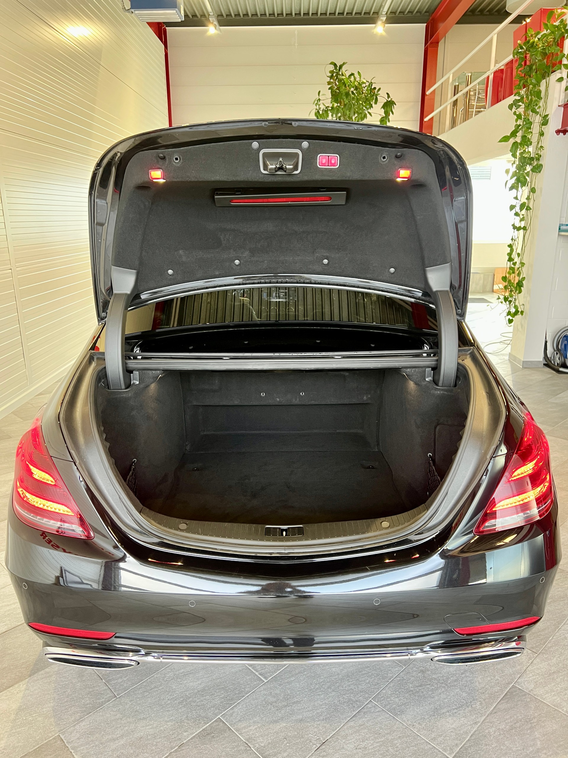 MERCEDES-BENZ S 350 d 4Matic 9G-Tronic-image-15