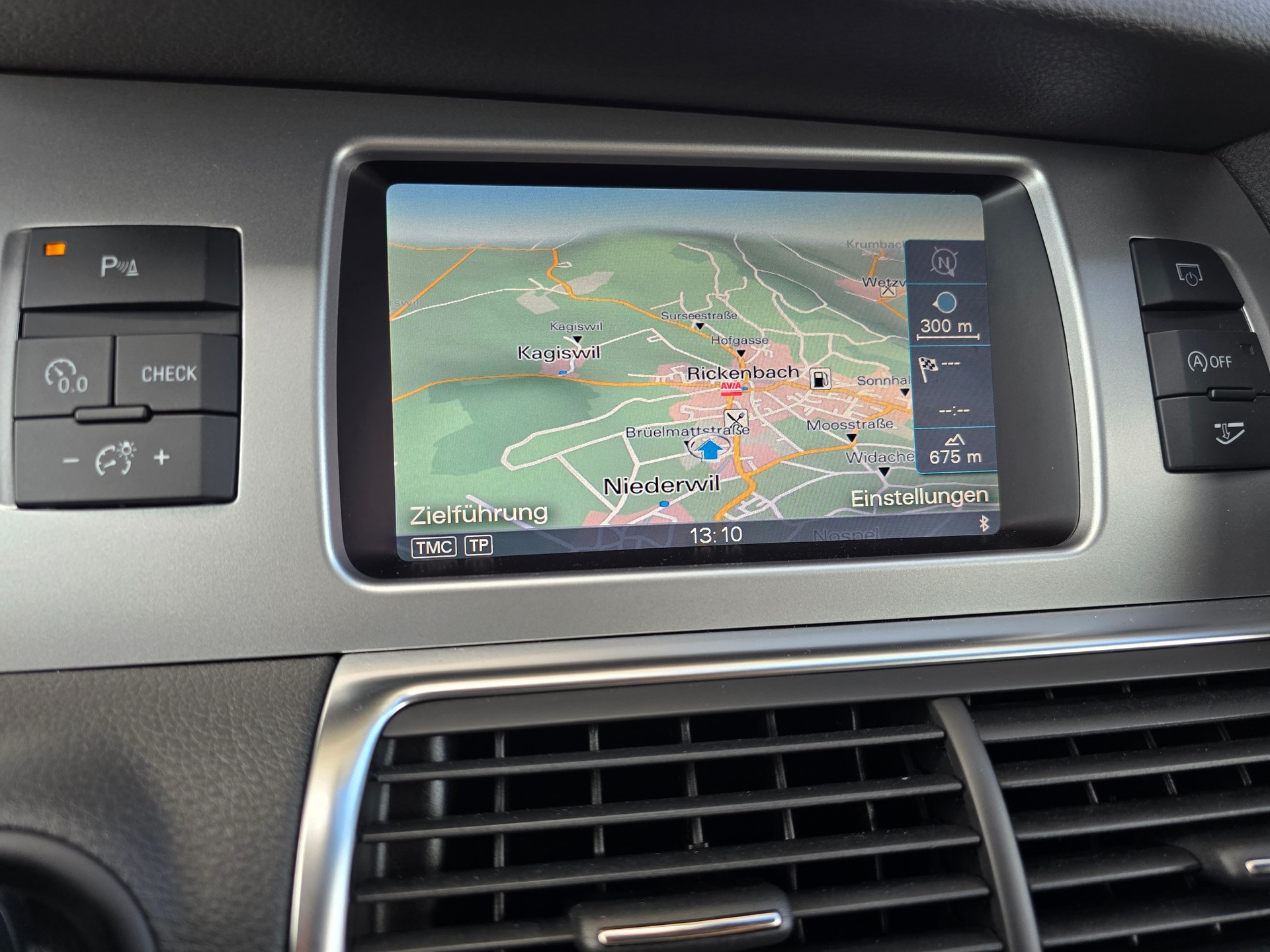 AUDI Q7 3.0 TDI S-Line quattro tiptronic Luftfederung 7-Sitzer-image-18