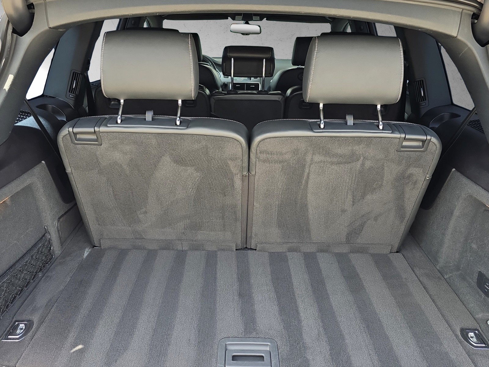 AUDI Q7 3.0 TDI S-Line quattro tiptronic Luftfederung 7-Sitzer-image-16