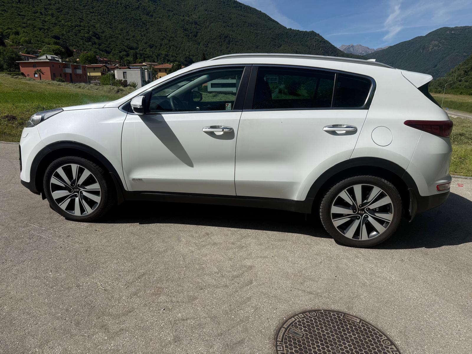 KIA Sportage 2.0CRDi LX 4WD Automat-image-7