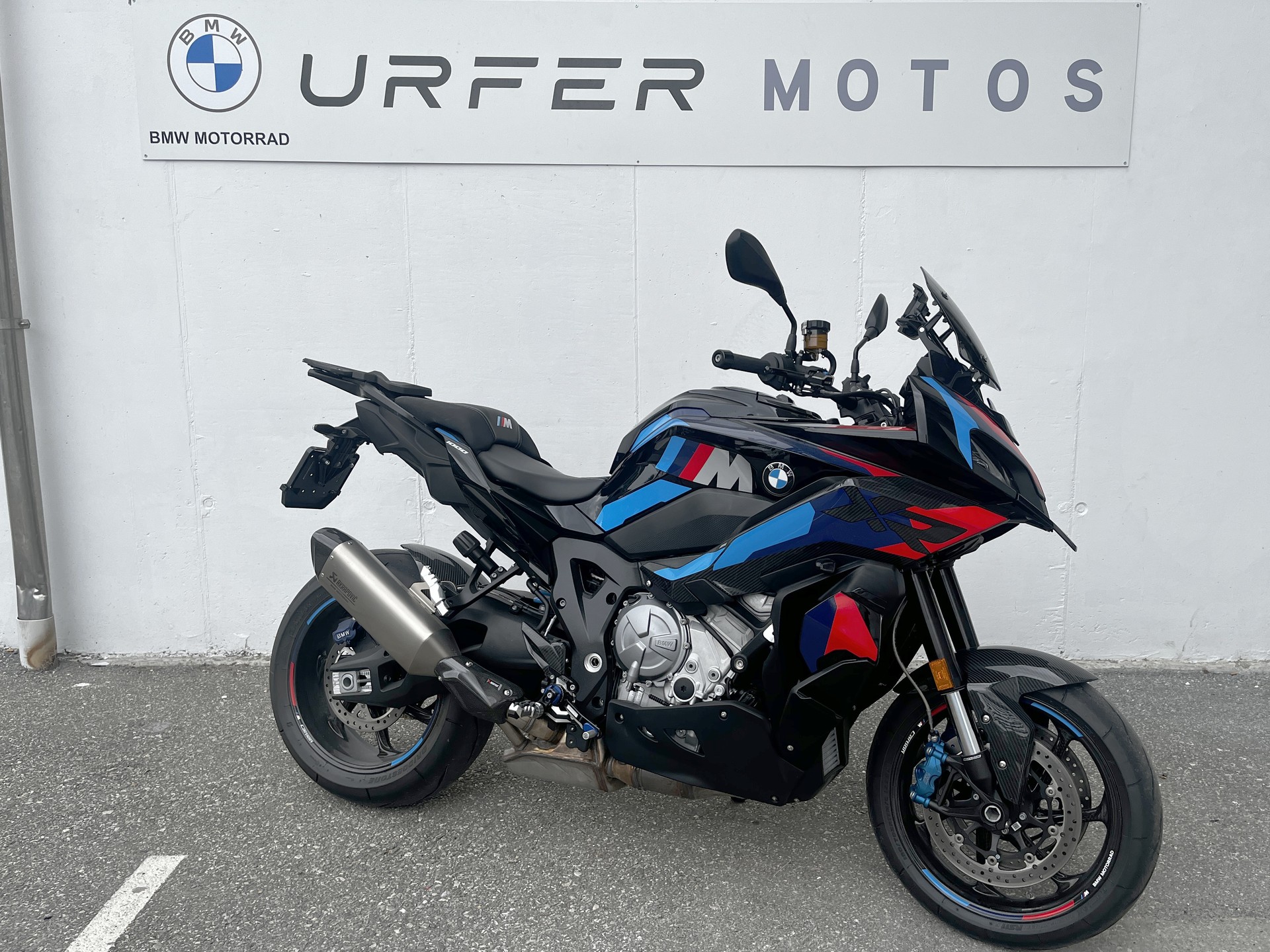 BMW M 1000 XR-image-1