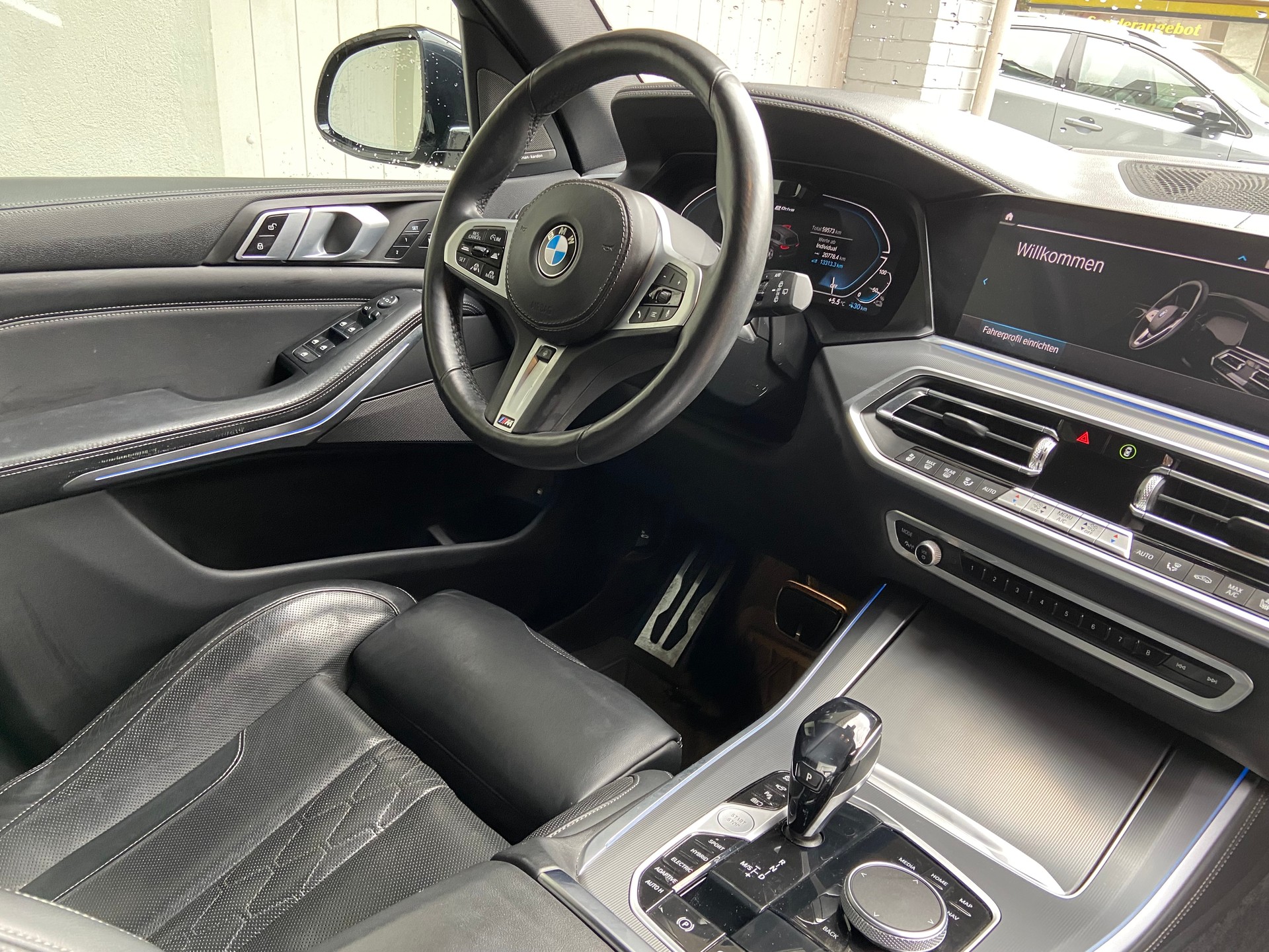 BMW X5 xDrive45e M Sport Steptronic-image-8