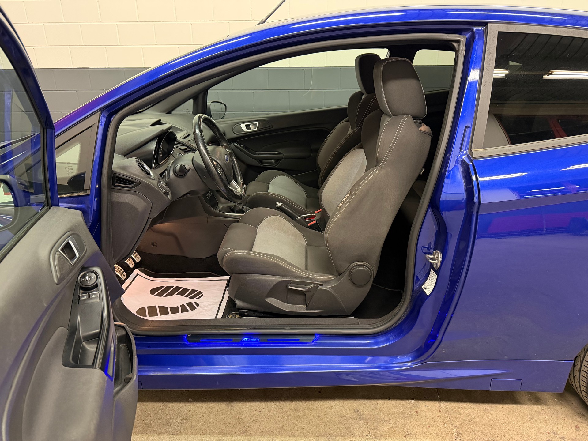 FORD Fiesta 1.6 SCTi ST-1 //NEU AB MFK!-image-8