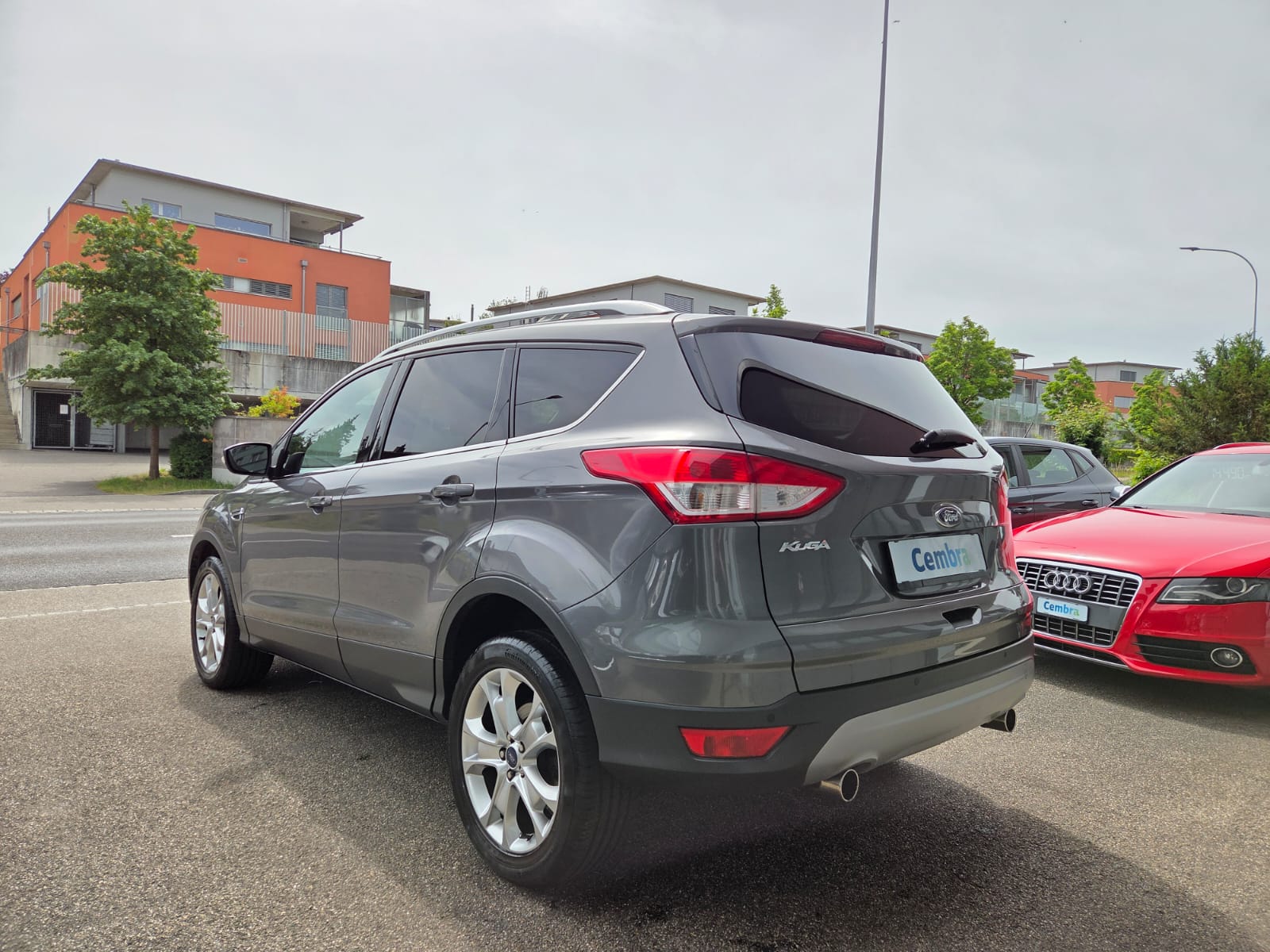 FORD Kuga 2.0 TDCi Titanium 4WD PowerShift-image-2