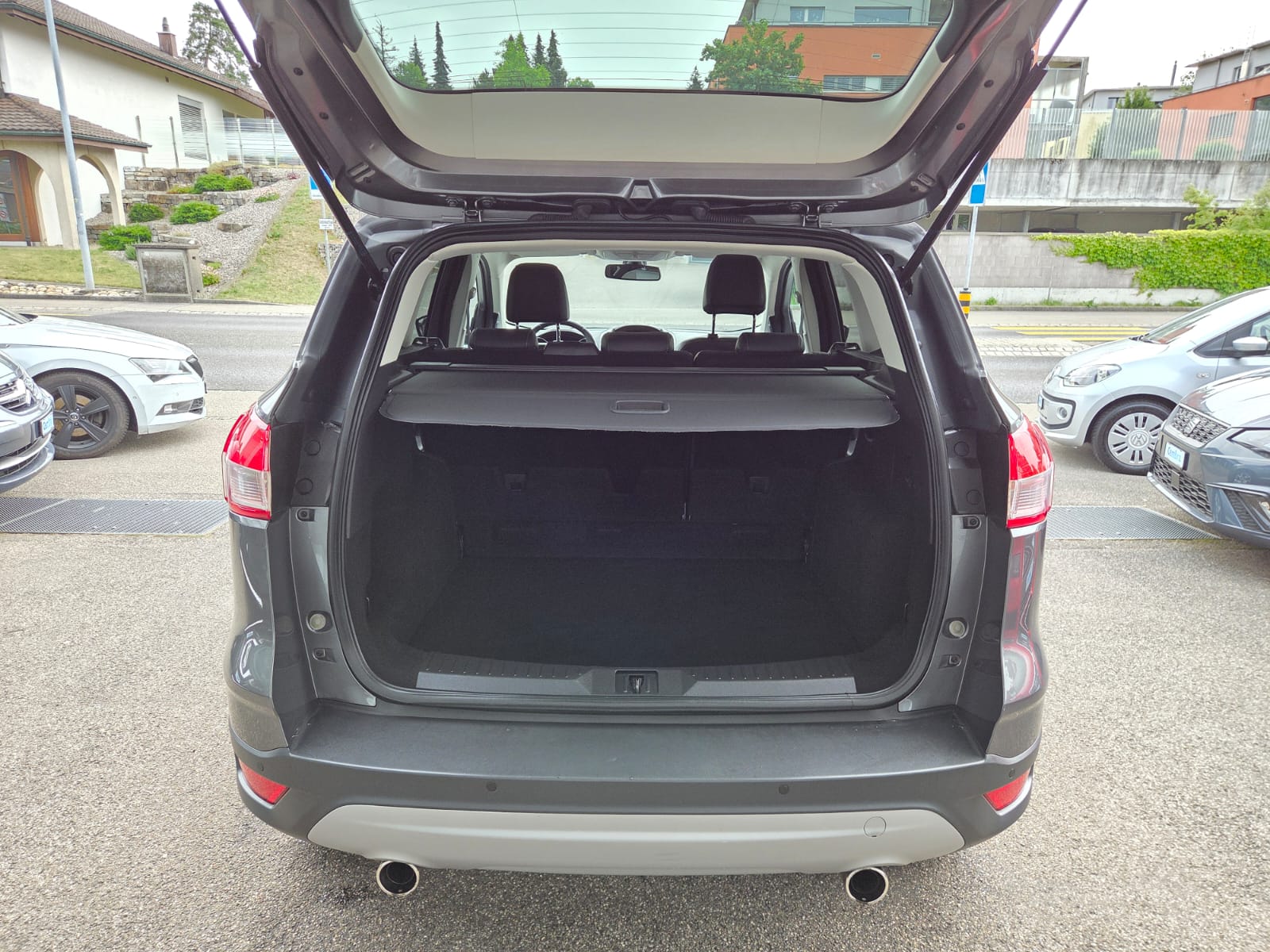 FORD Kuga 2.0 TDCi Titanium 4WD PowerShift-image-15