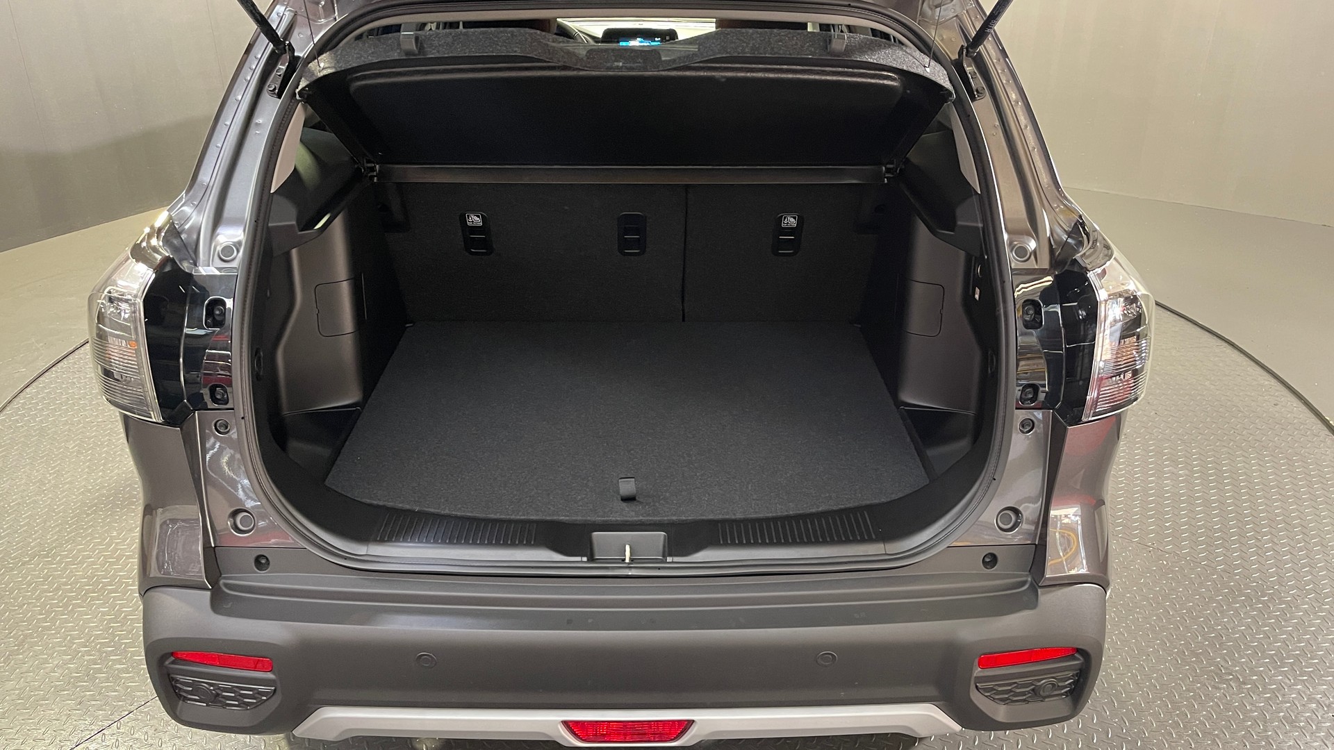 SUZUKI S-Cross 1.4 16V Compact+ MHD 4WD-image-9