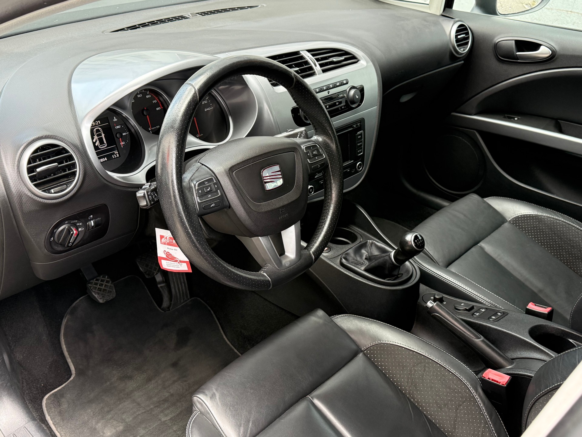 SEAT Leon 1.4 TSI COPA Style-image-4