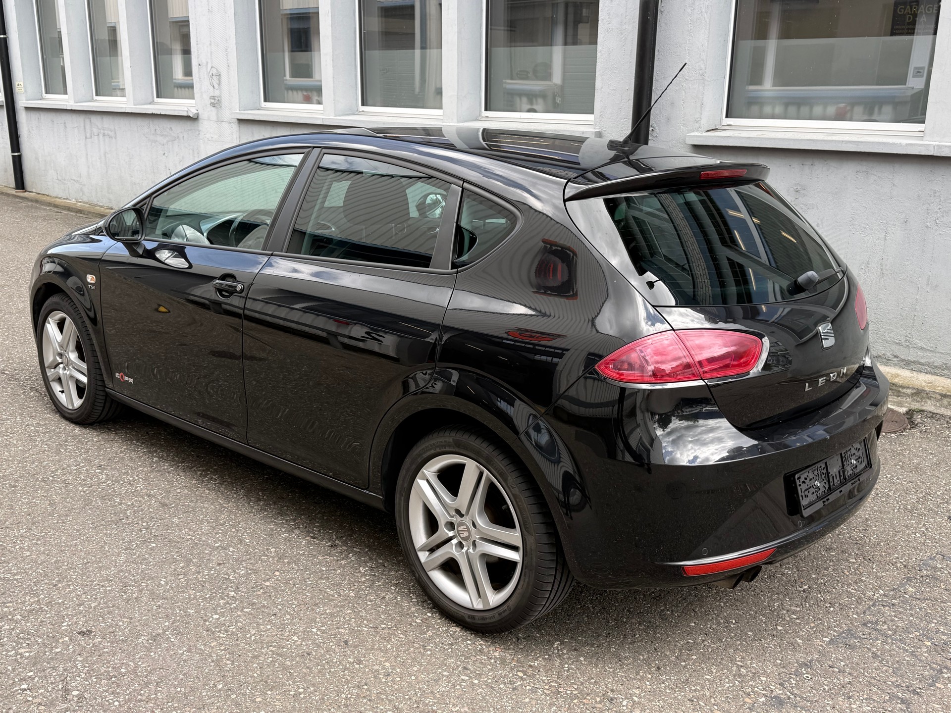 SEAT Leon 1.4 TSI COPA Style-image-3