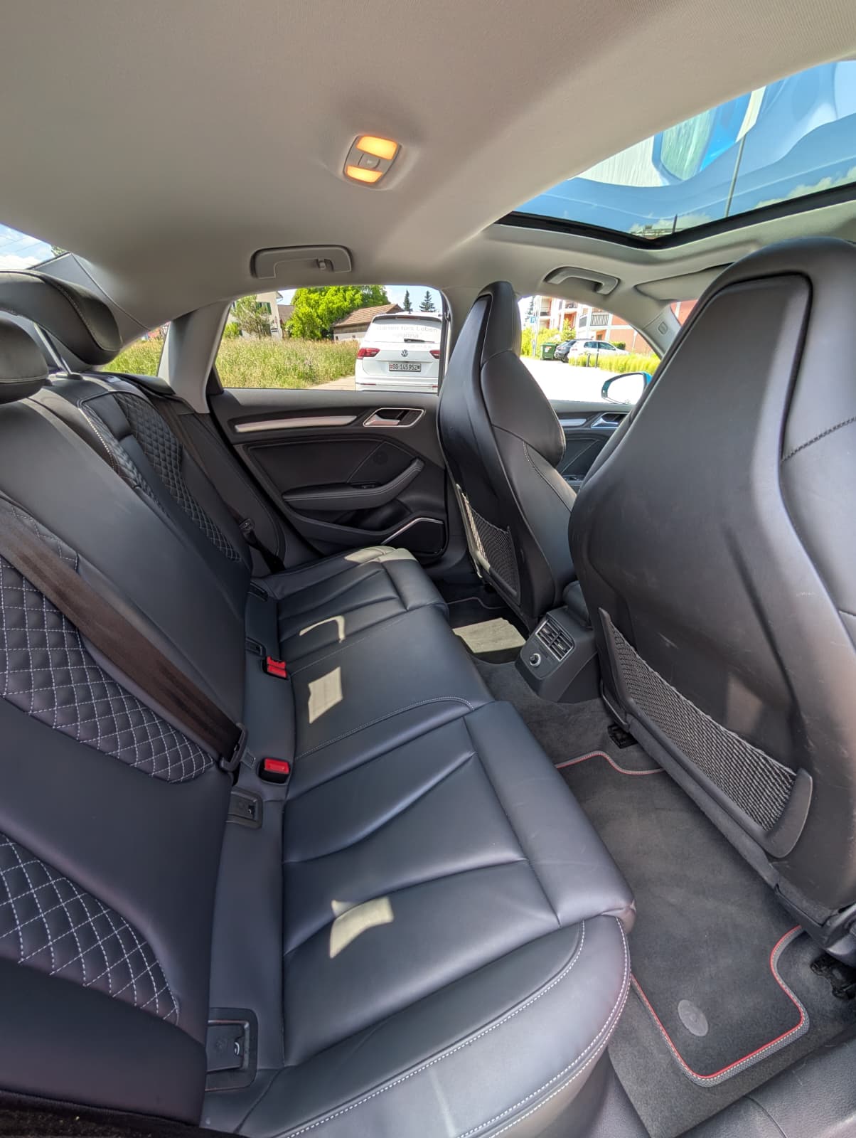 AUDI S3 Sedan – 2.0 TFSI quattro S-Tronic-image-10