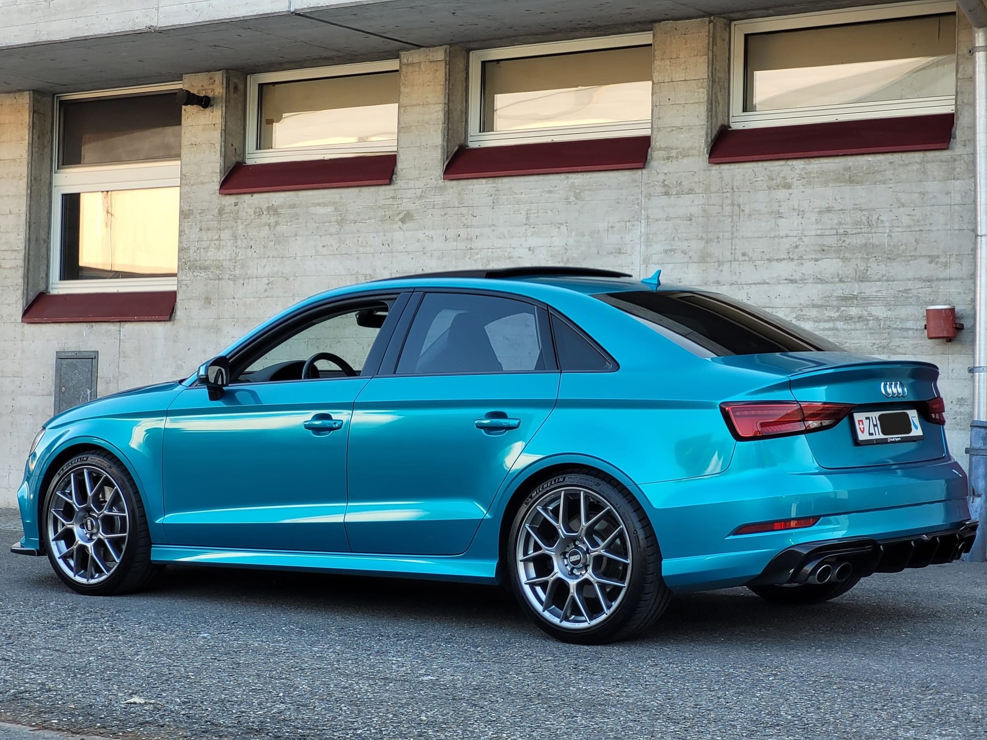 AUDI S3 Sedan – 2.0 TFSI quattro S-Tronic-image-0