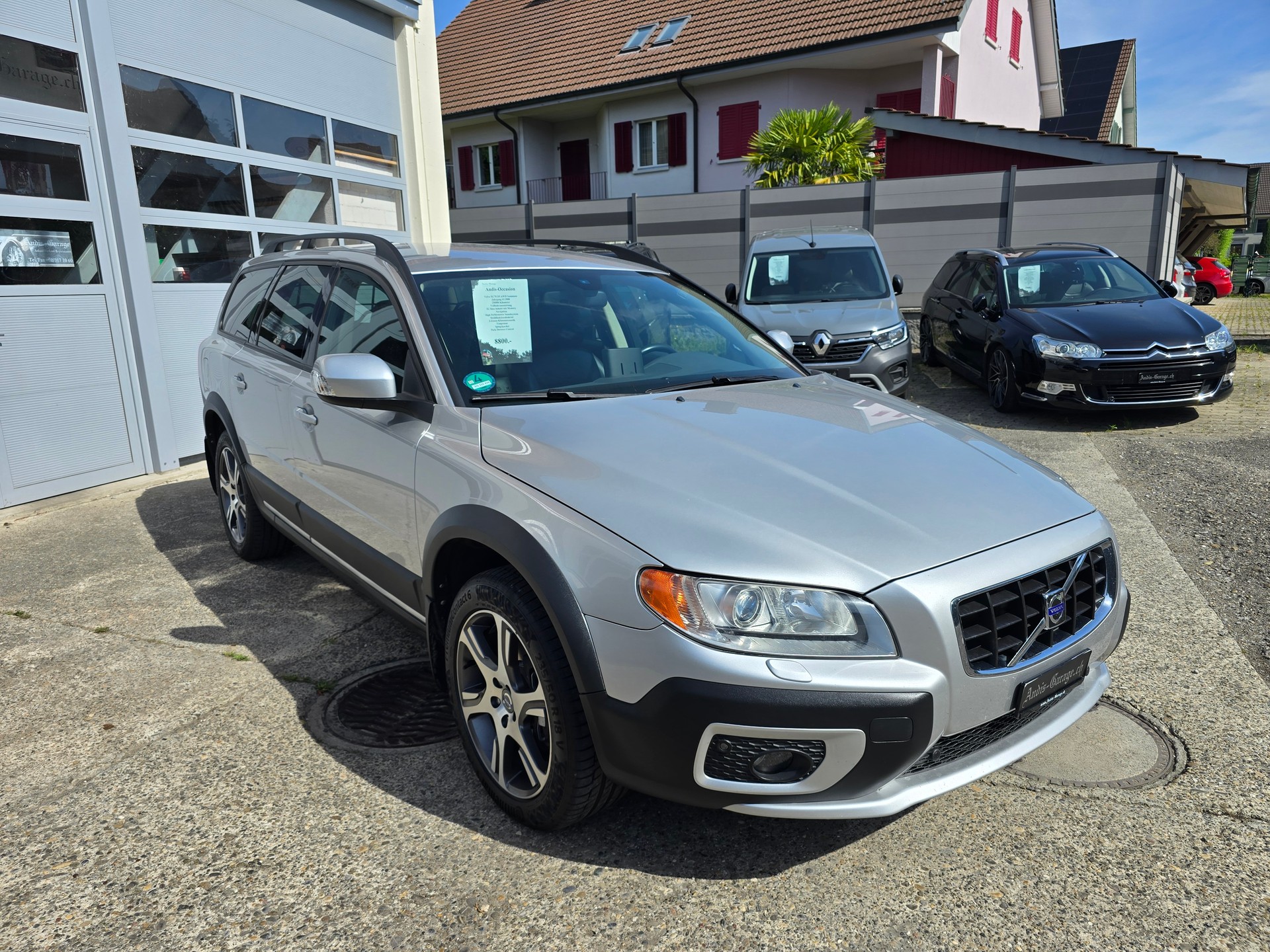 VOLVO XC70 D5 AWD Summum Geartronic-image-4