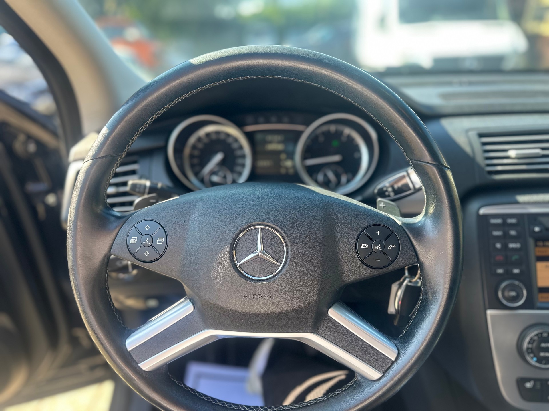 MERCEDES-BENZ R 350 CDI 4Matic 7G-Tronic-image-14