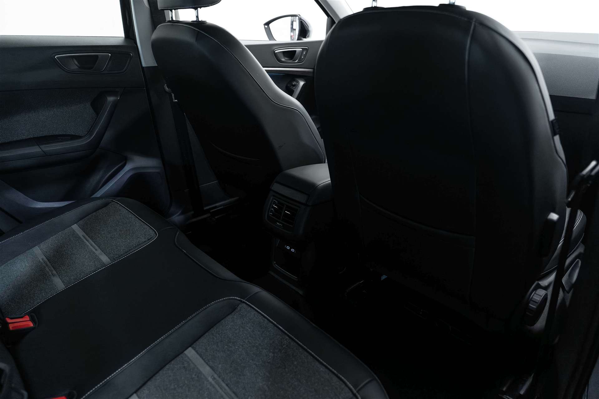 SEAT Ateca 1.5 TSi EVO X-Perience DSG-Automat-image-12