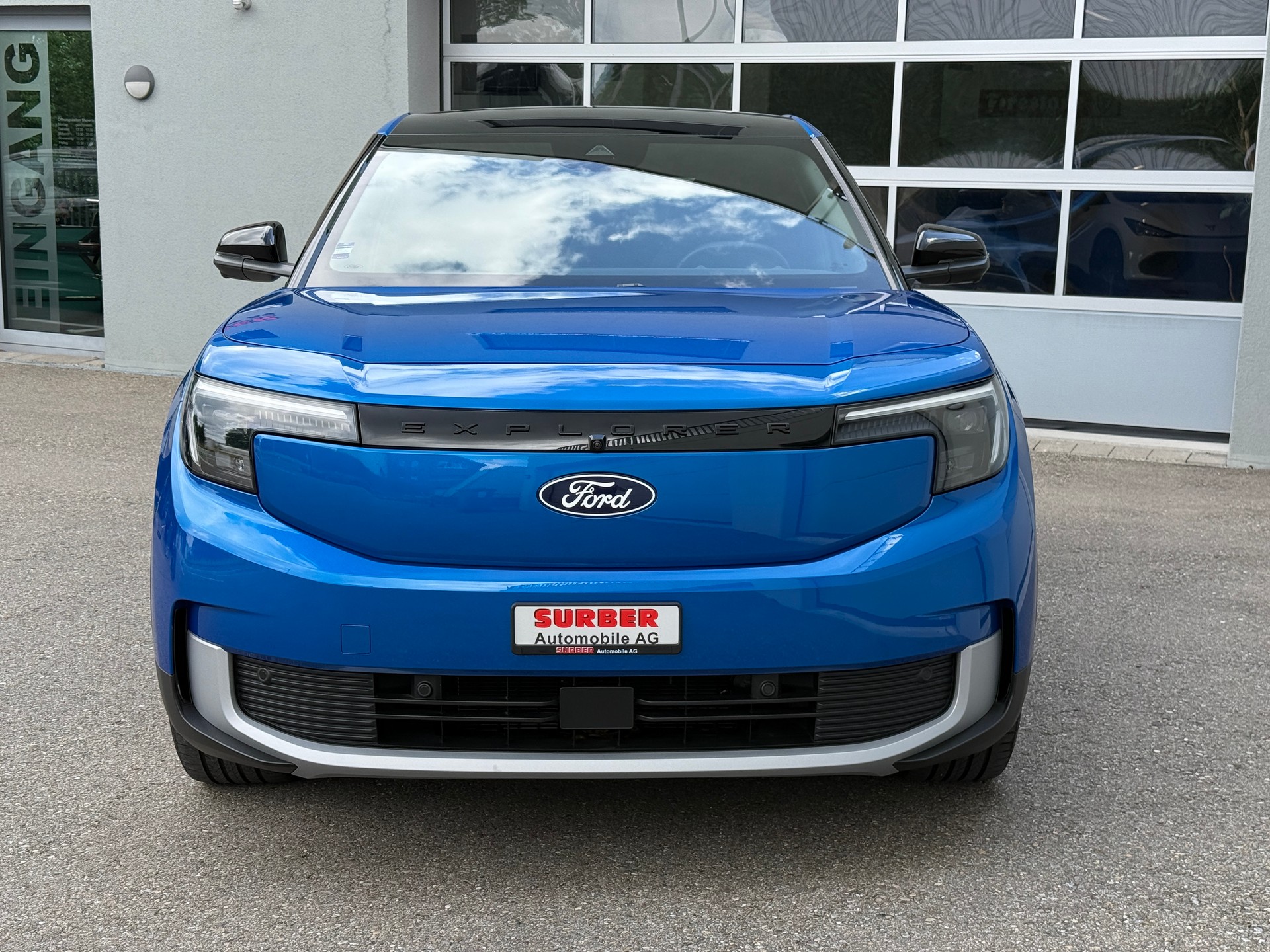 FORD Explorer Elektro 77kWh Extended Range PREMIUM mit Anhängerkupplung, Wärmepumpe & Panoramadach-image-28