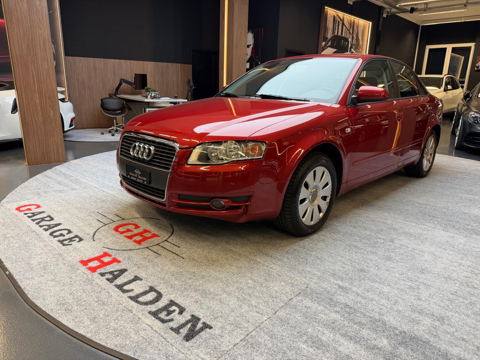 AUDI A4 2.0-showroom-element-2