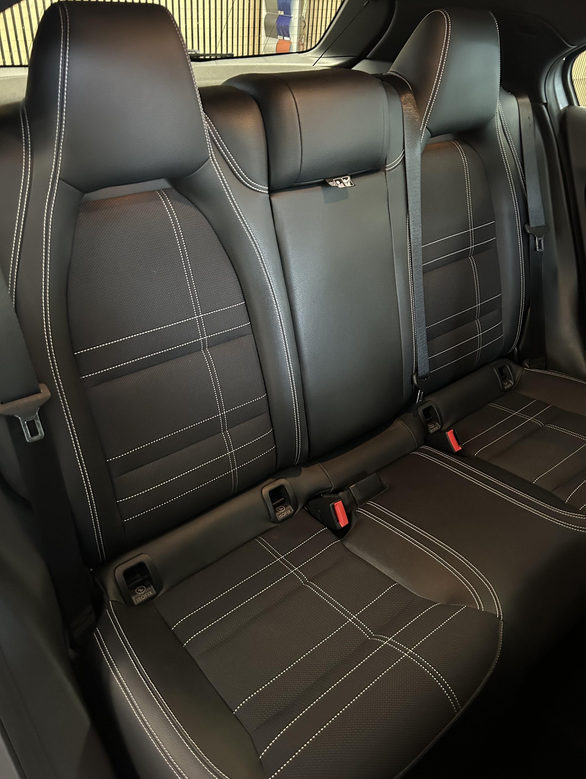 MERCEDES-BENZ A 180 Urban-image-16