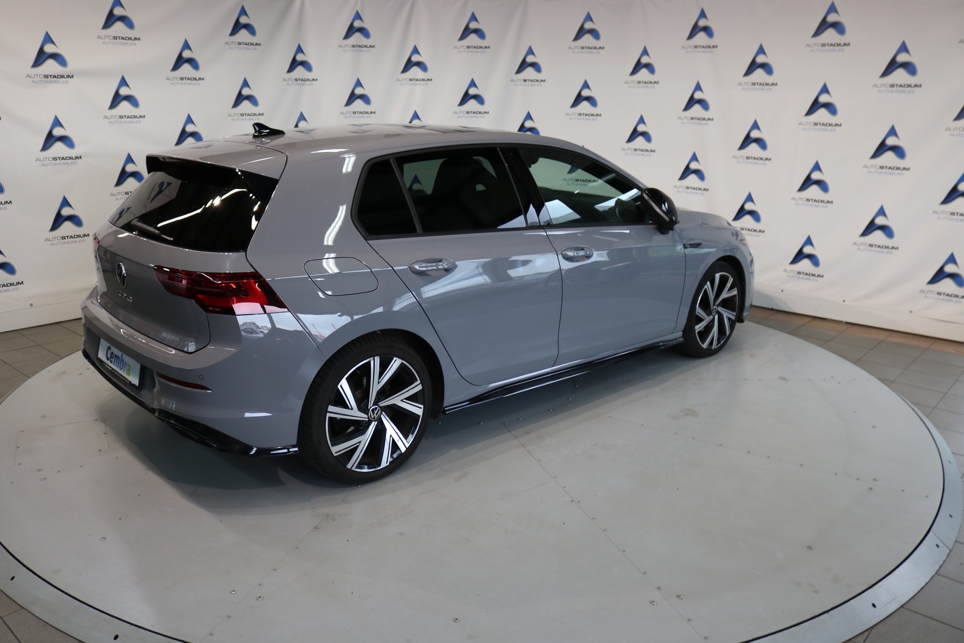 VW Golf 1.5 eTSI mHEV ACT R-Line DSG-image-21
