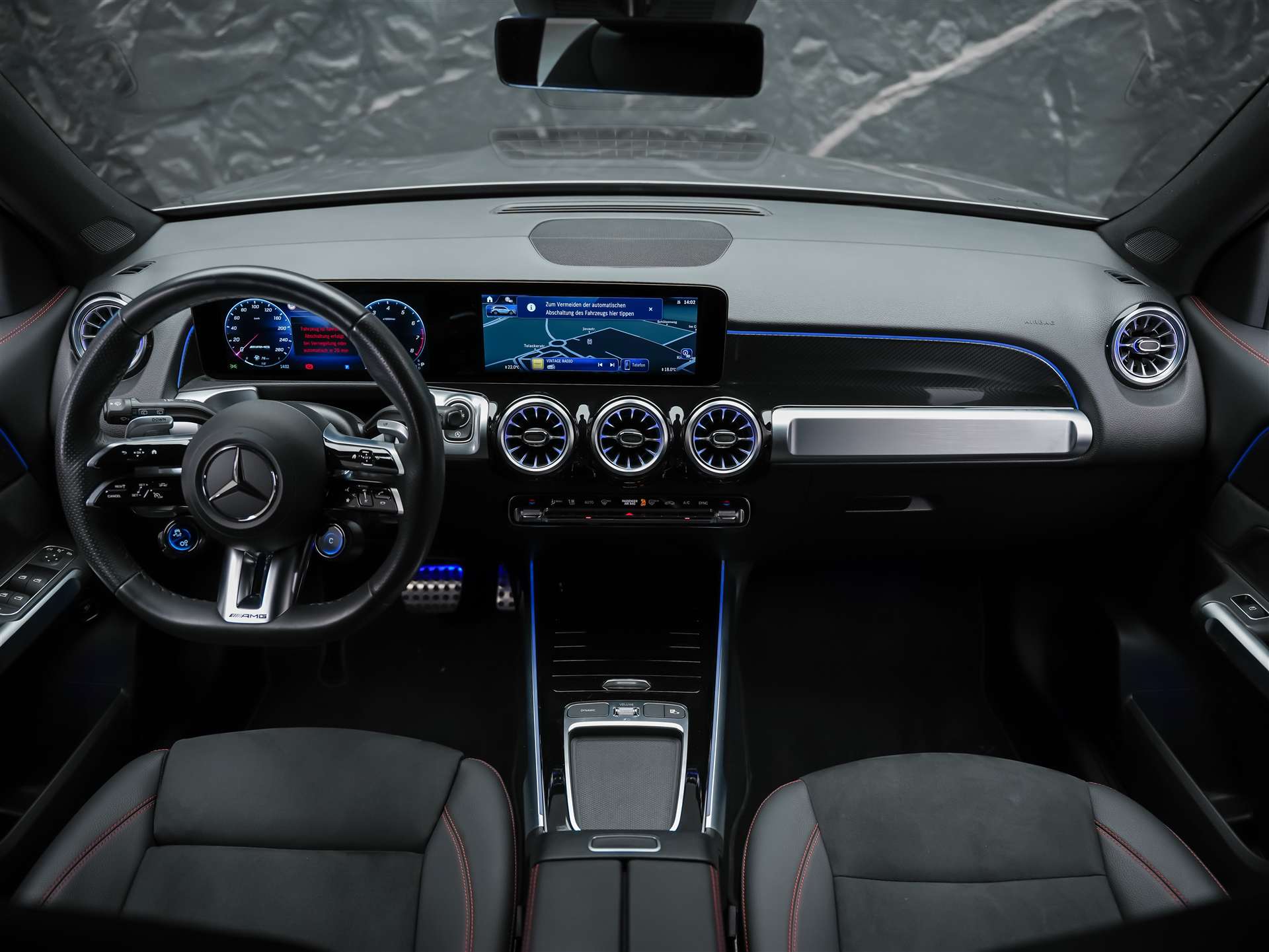 MERCEDES-BENZ GLB 35 AMG 4matic *Abstandsregler*Sitzheizung*Rückfahrkamera*-image-17