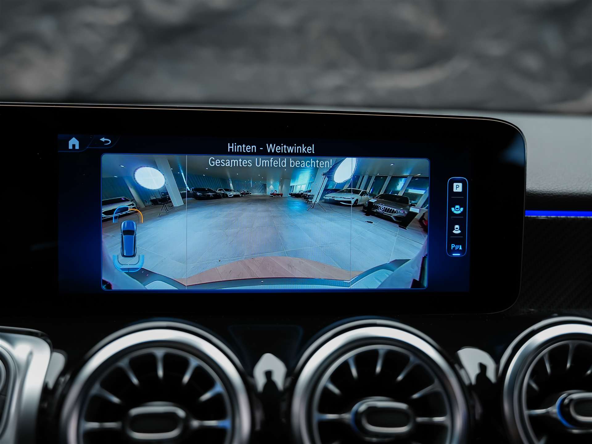MERCEDES-BENZ GLB 35 AMG 4matic *Abstandsregler*Sitzheizung*Rückfahrkamera*-image-43