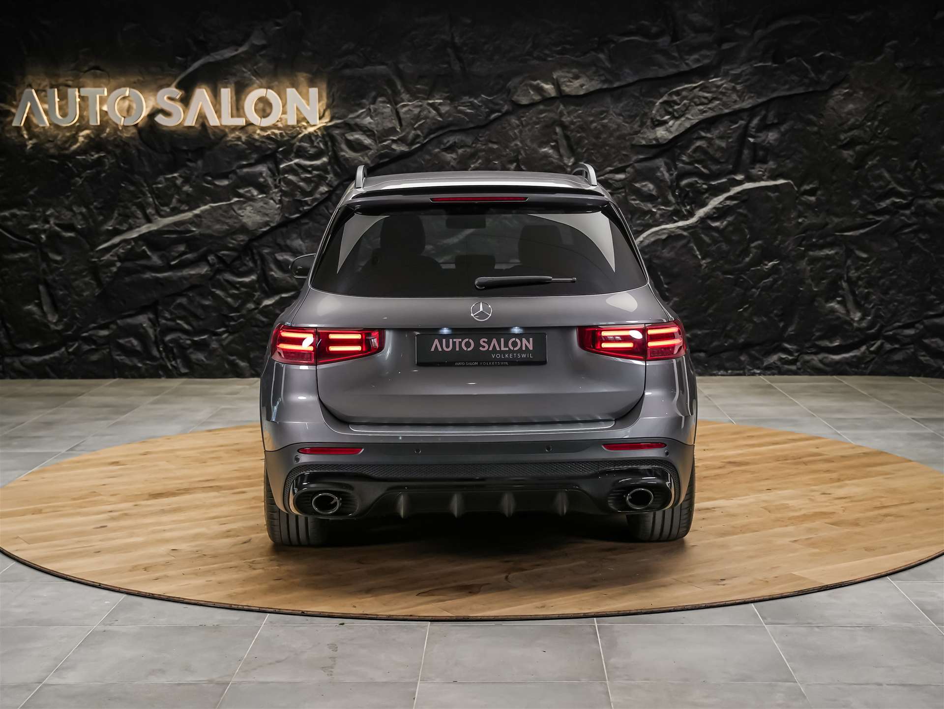 MERCEDES-BENZ GLB 35 AMG 4matic *Abstandsregler*Sitzheizung*Rückfahrkamera*-showroom-element-3