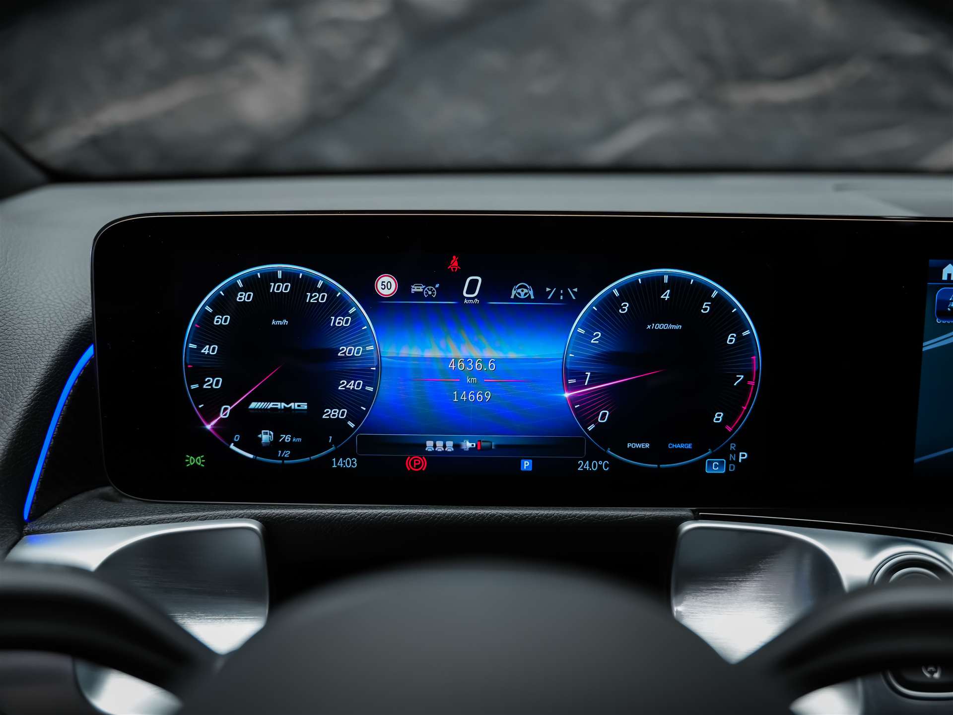 MERCEDES-BENZ GLB 35 AMG 4matic *Abstandsregler*Sitzheizung*Rückfahrkamera*-image-33