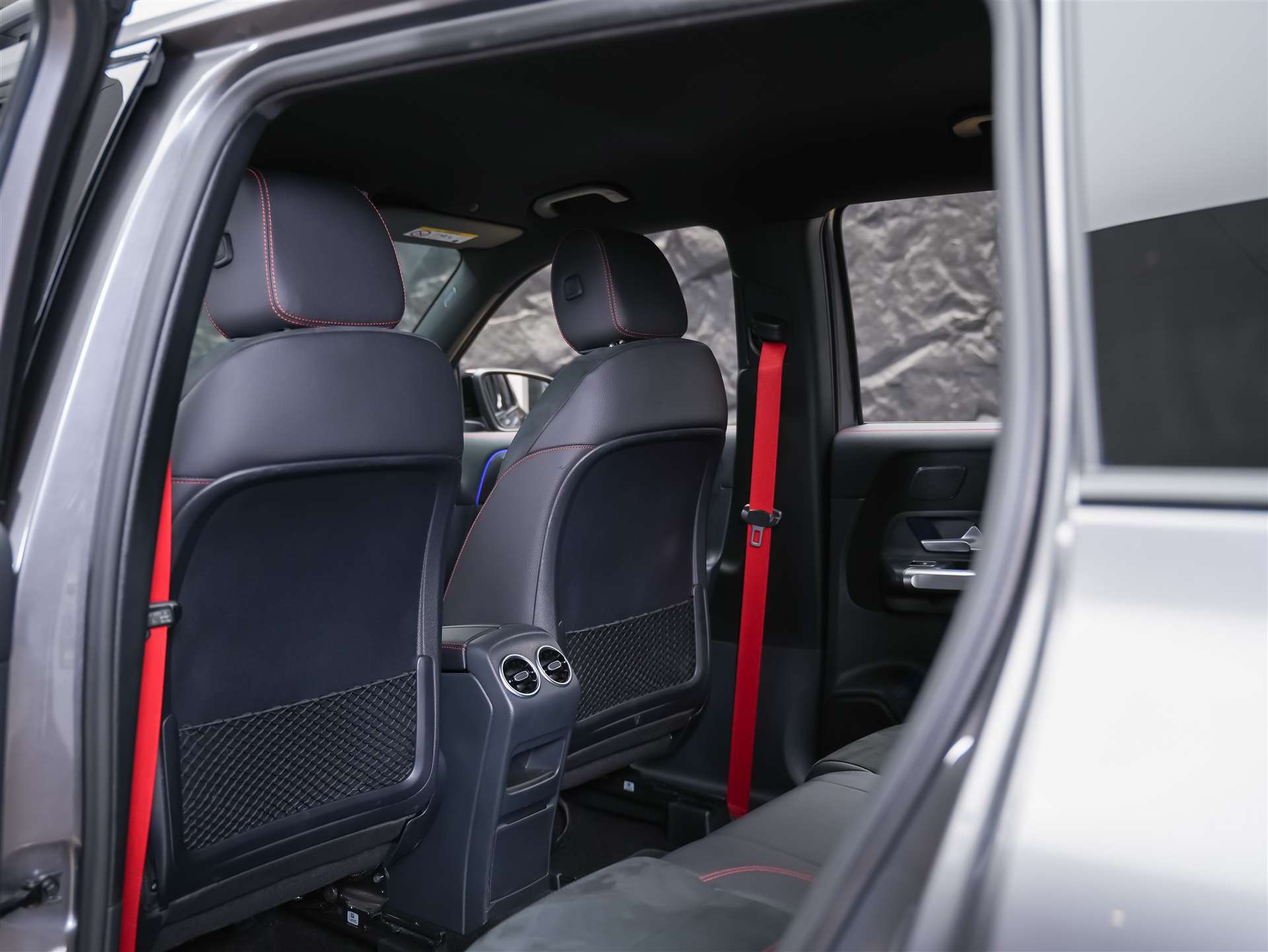 MERCEDES-BENZ GLB 35 AMG 4matic *Abstandsregler*Sitzheizung*Rückfahrkamera*-image-11