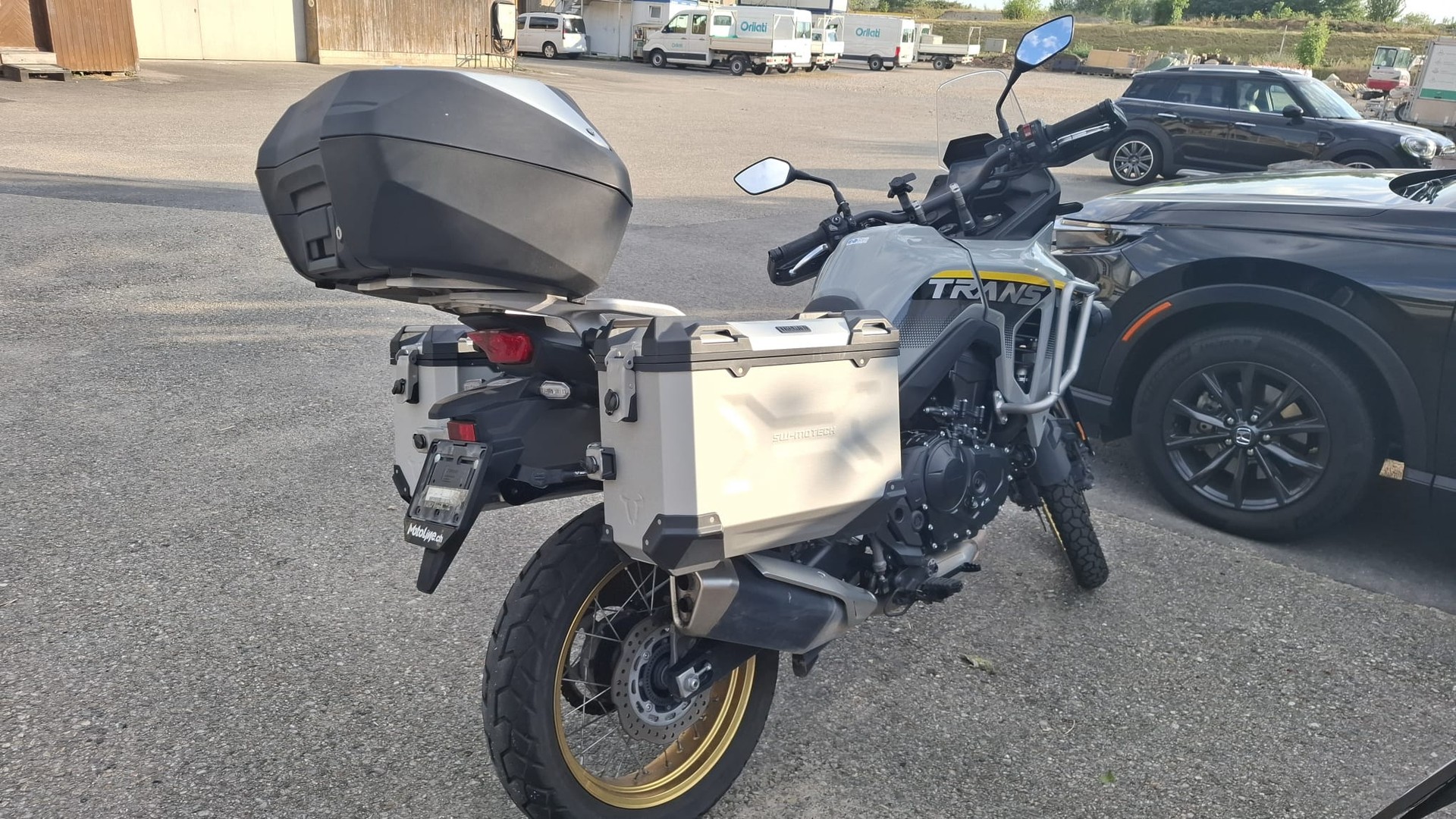 HONDA XL 750 Transalp-image-4