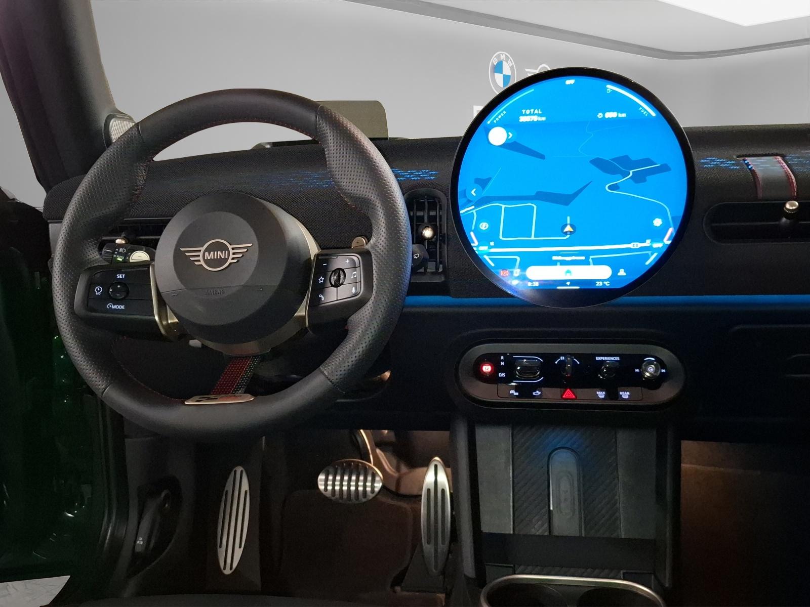 MINI F66 2.0i John Cooper Works-image-9