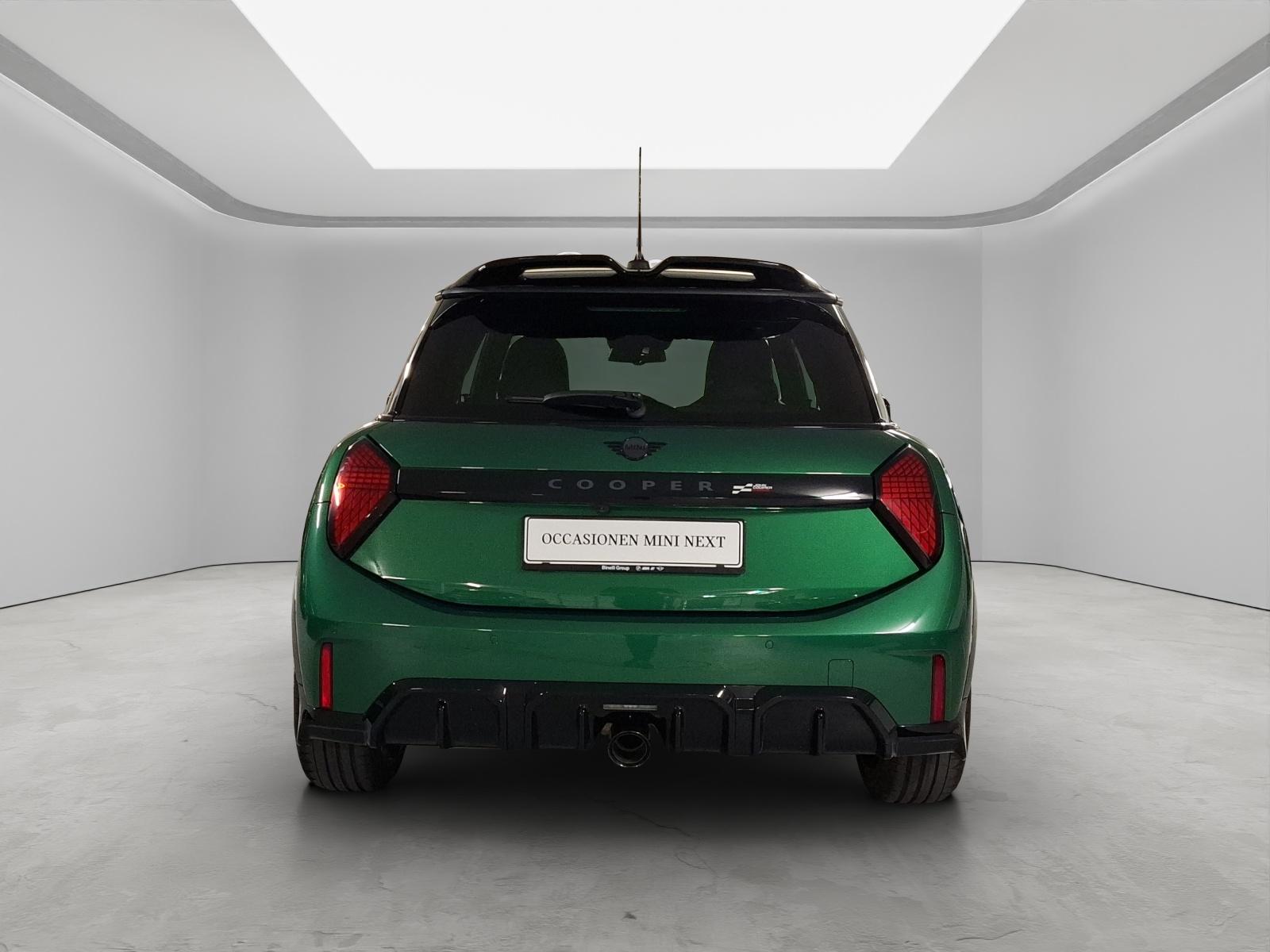 MINI F66 2.0i John Cooper Works-image-14