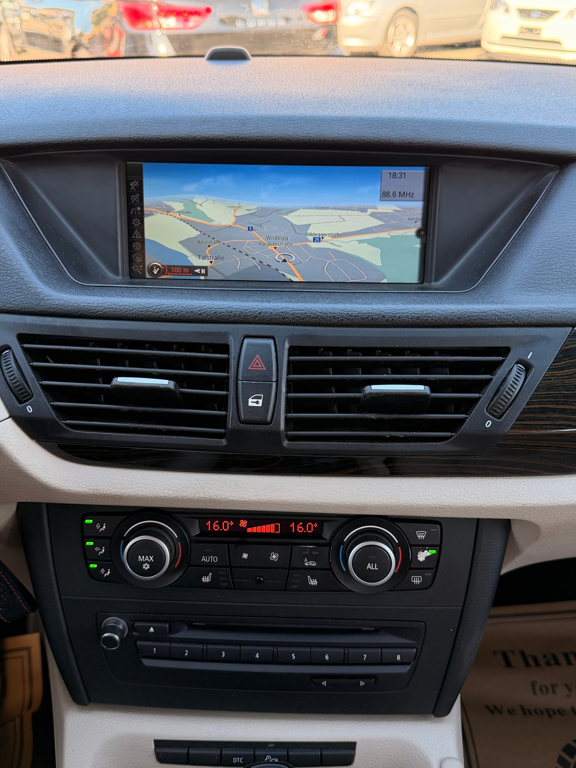BMW X1 xDrive 23d Steptronic-image-22