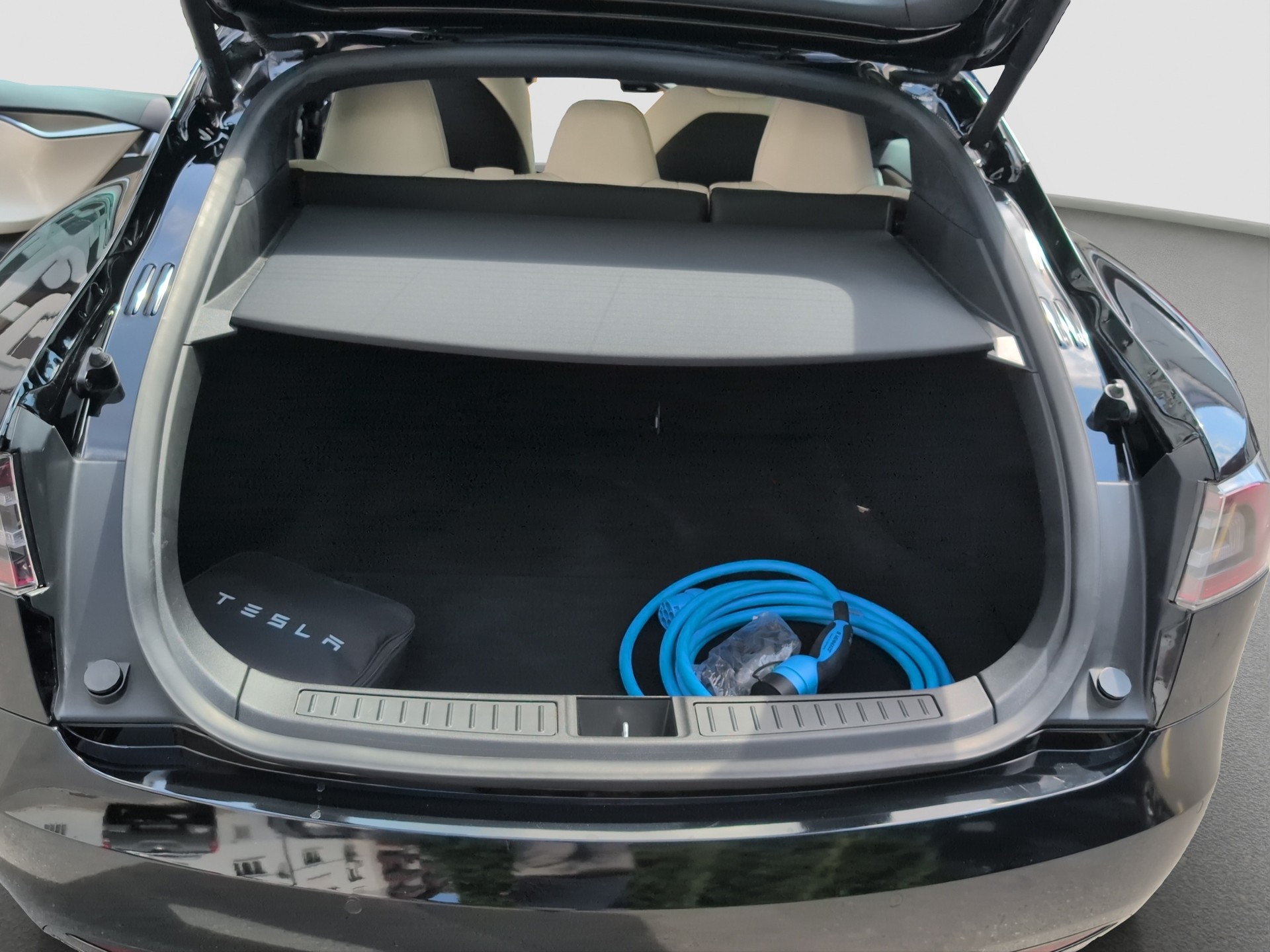 TESLA Model S Maximale-Reichweite-image-10
