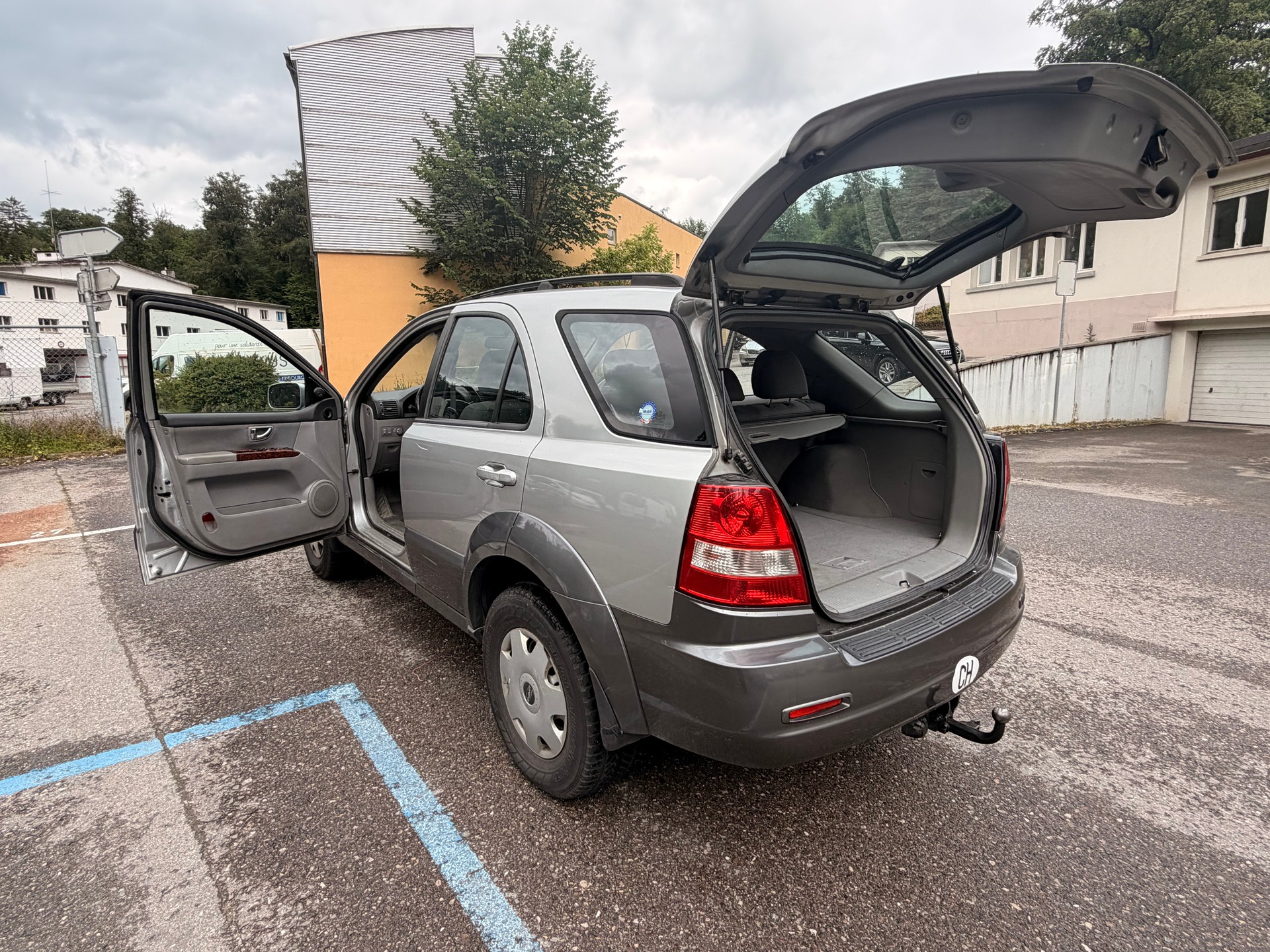 KIA Sorento 2.5 CRDI Carat-image-16