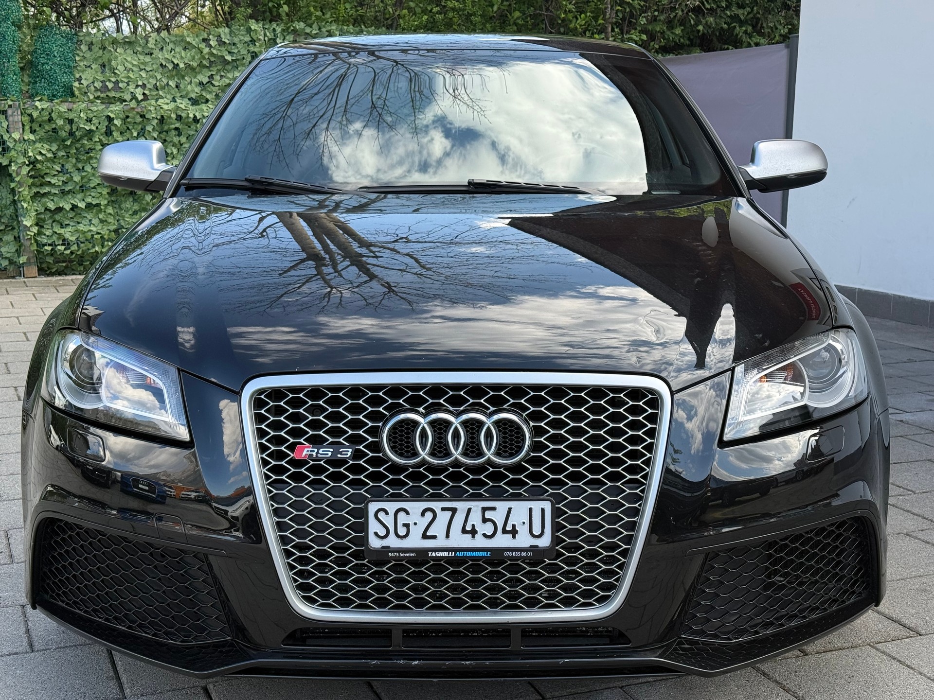 AUDI RS3-image-1