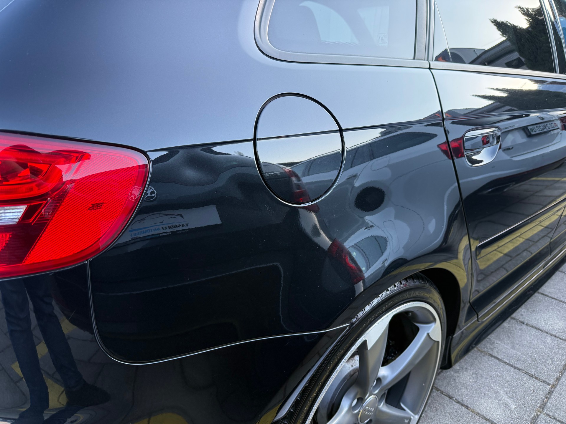 AUDI RS3-image-13
