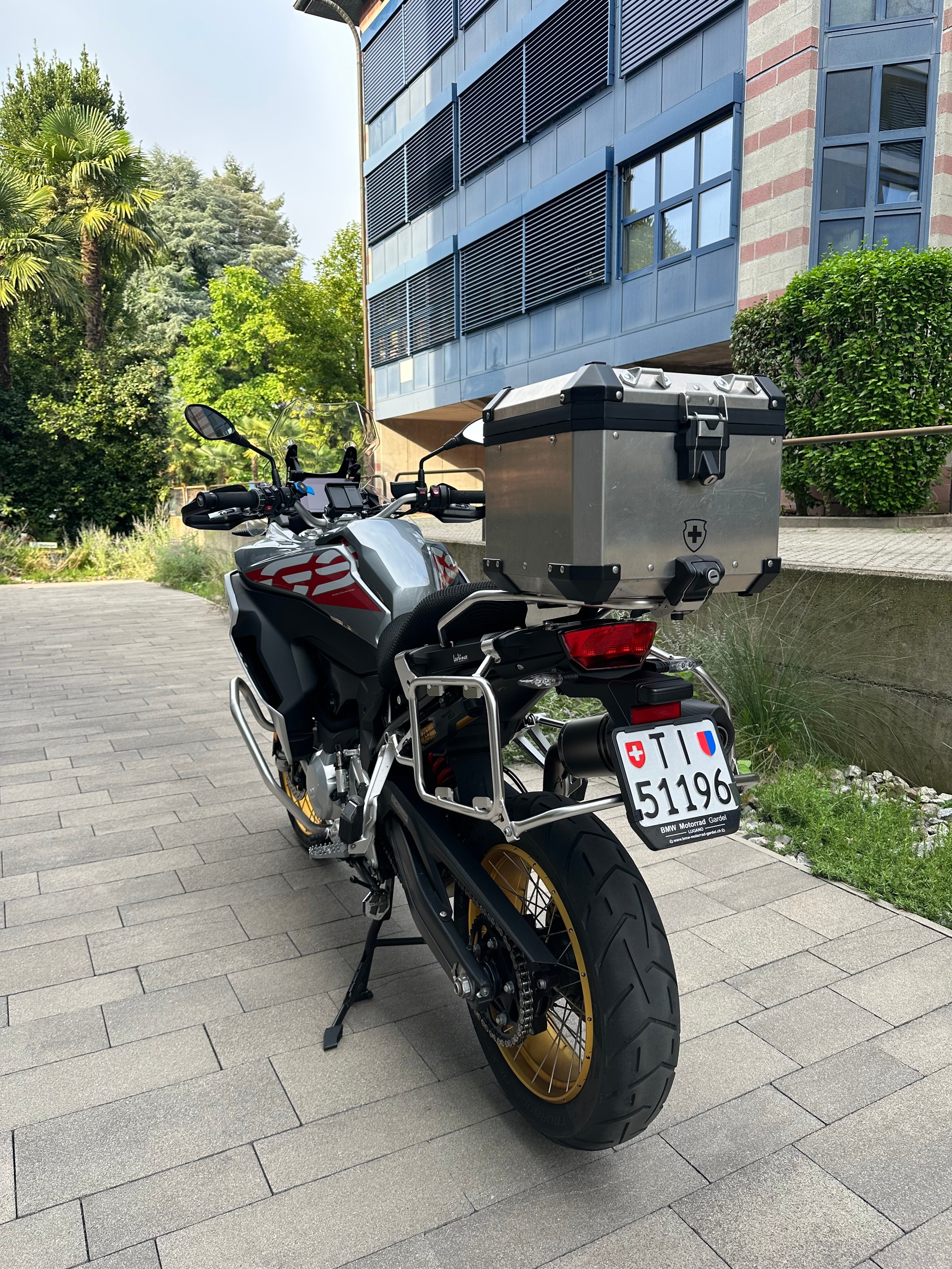 BMW F 850 GS Adventure ABS (35kW)-image-1