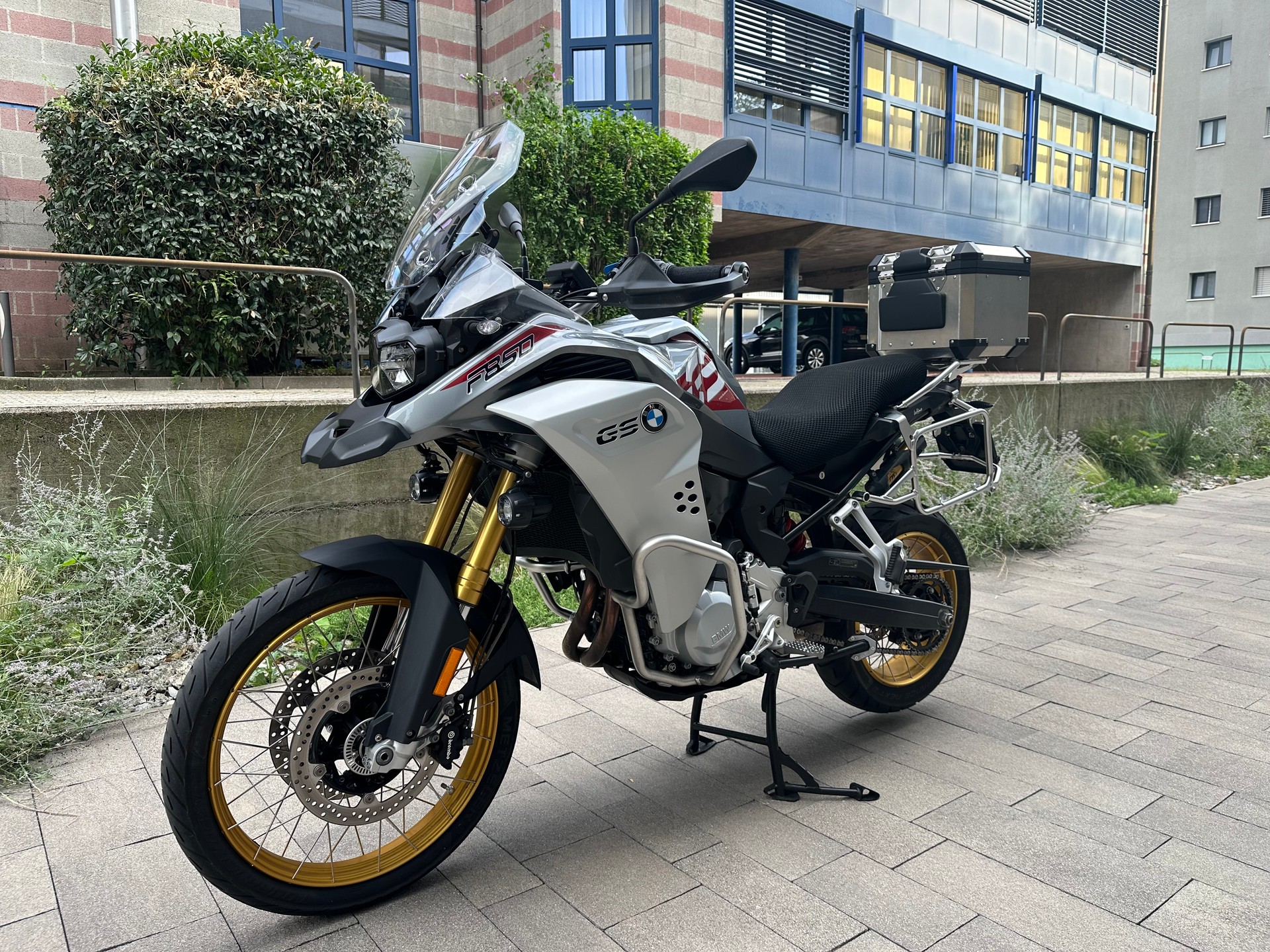 BMW F 850 GS Adventure ABS (35kW)-image-4