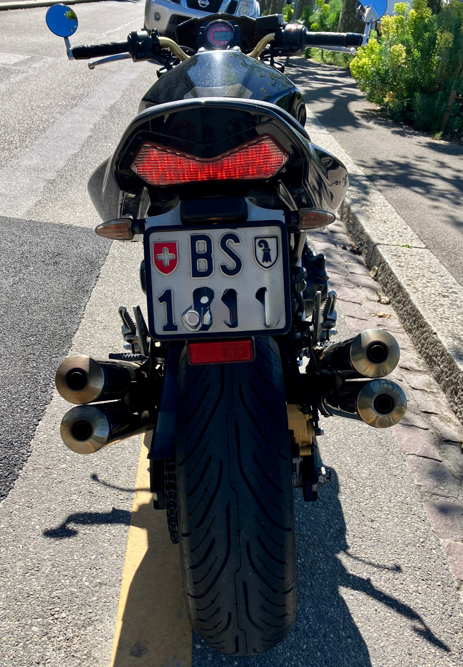 KAWASAKI Z 1000 A1 gepflegt/Serviceheft/MFK 3.26-image-2