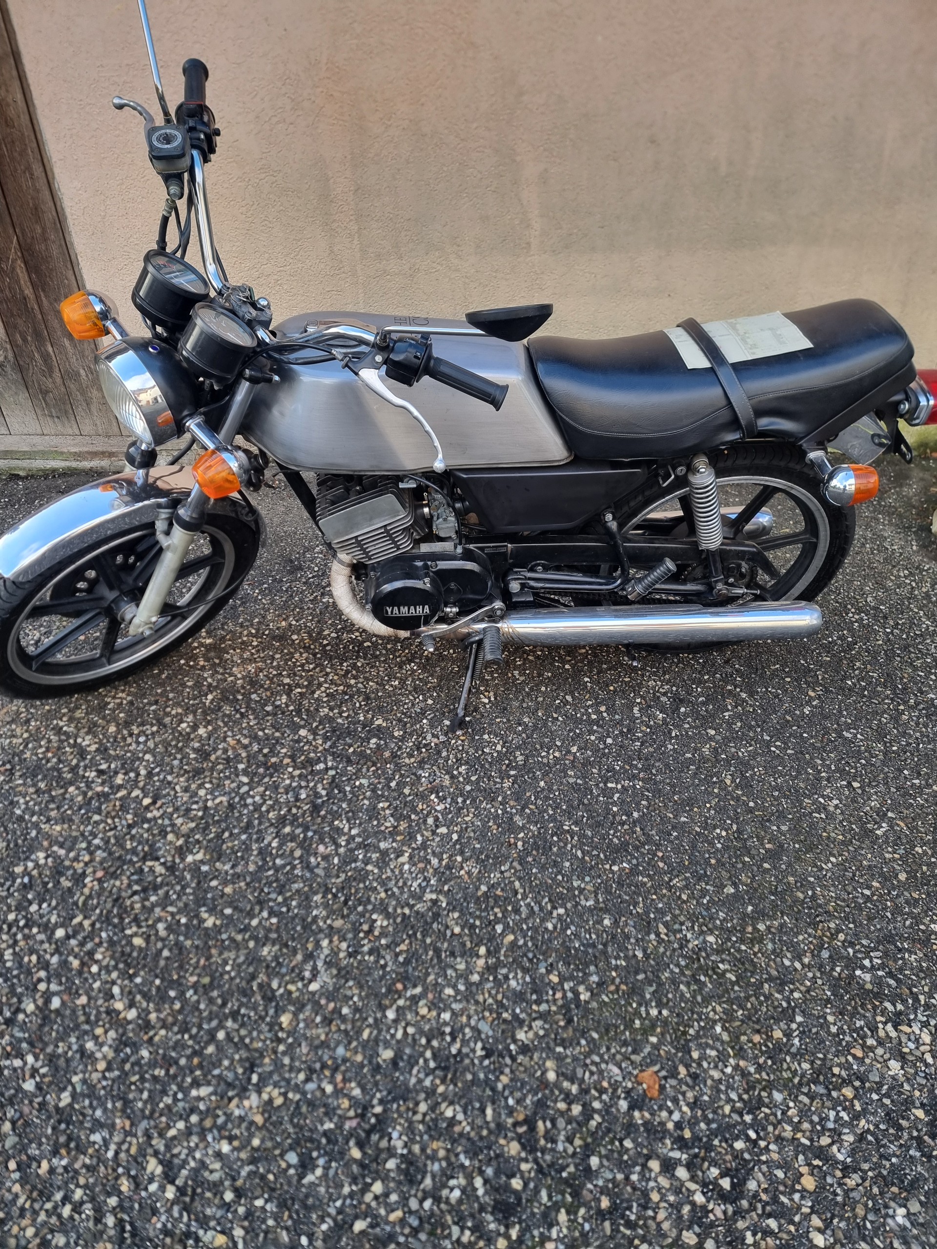 YAMAHA 1E7-image-0
