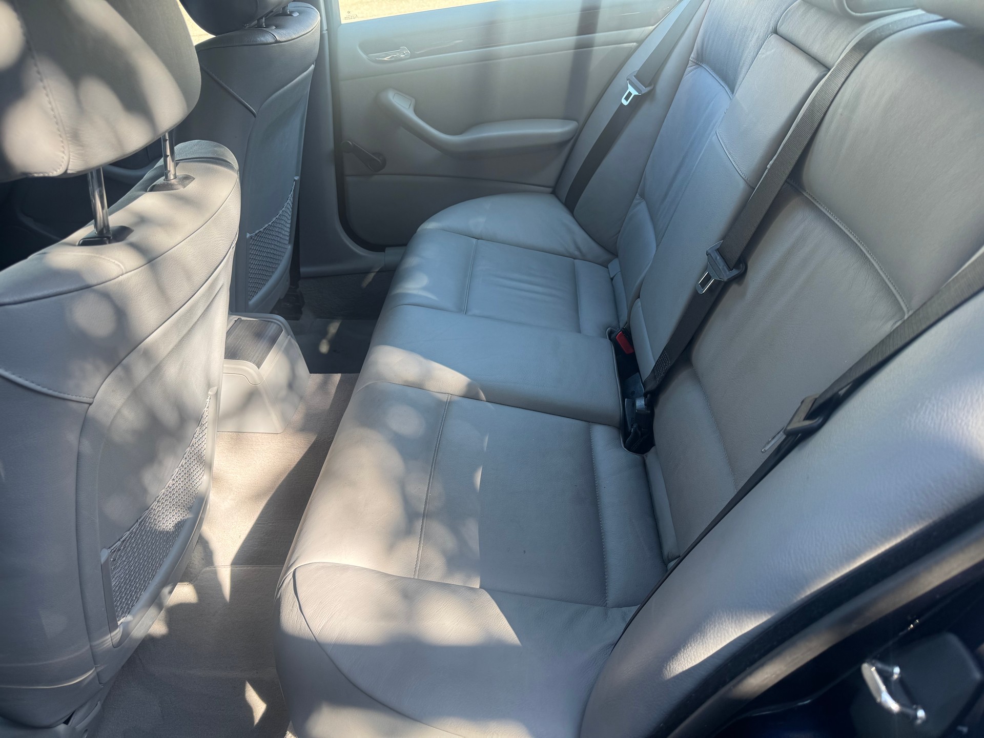 BMW 325xi Frisch MFK Und Service-image-4