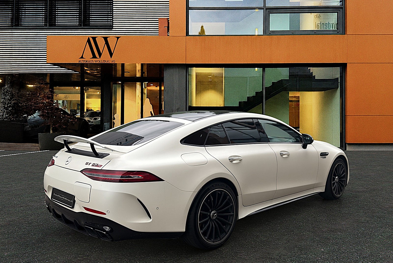 MERCEDES-BENZ AMG GT 63 S E Performance 4matic+-image-5