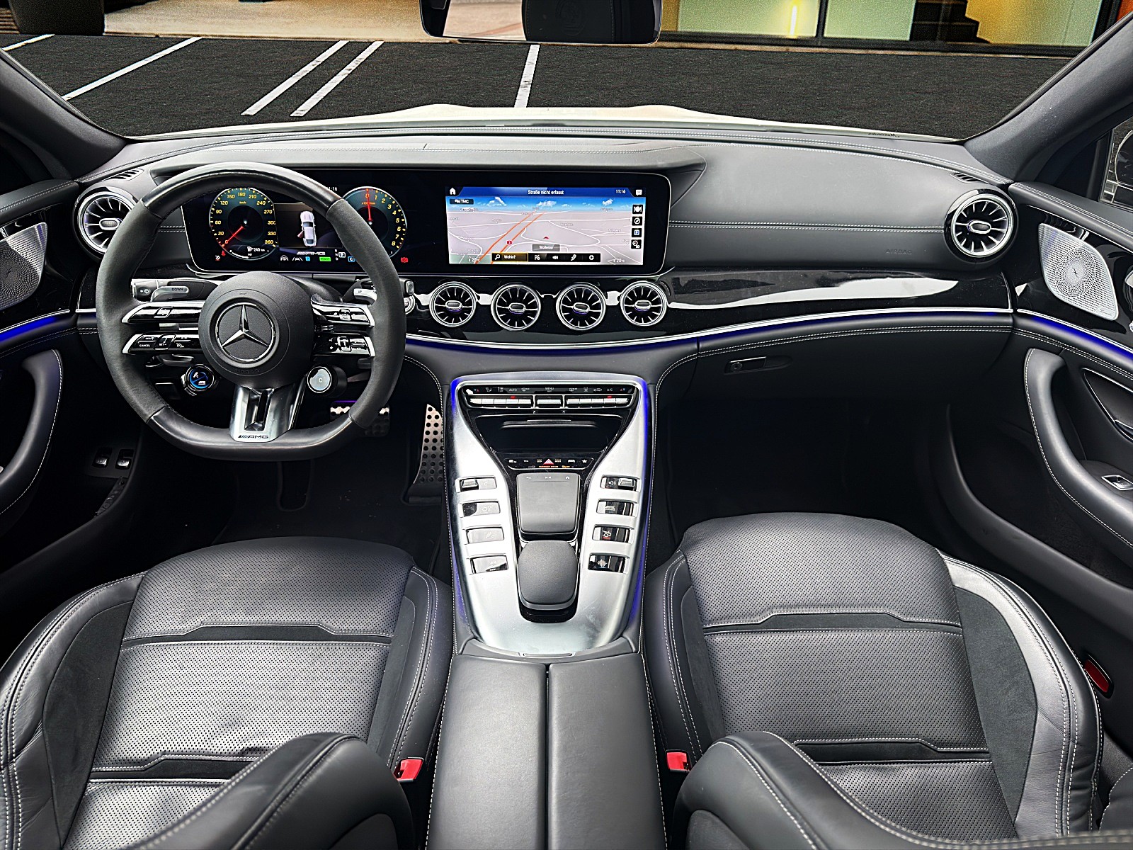 MERCEDES-BENZ AMG GT 63 S E Performance 4matic+-image-10